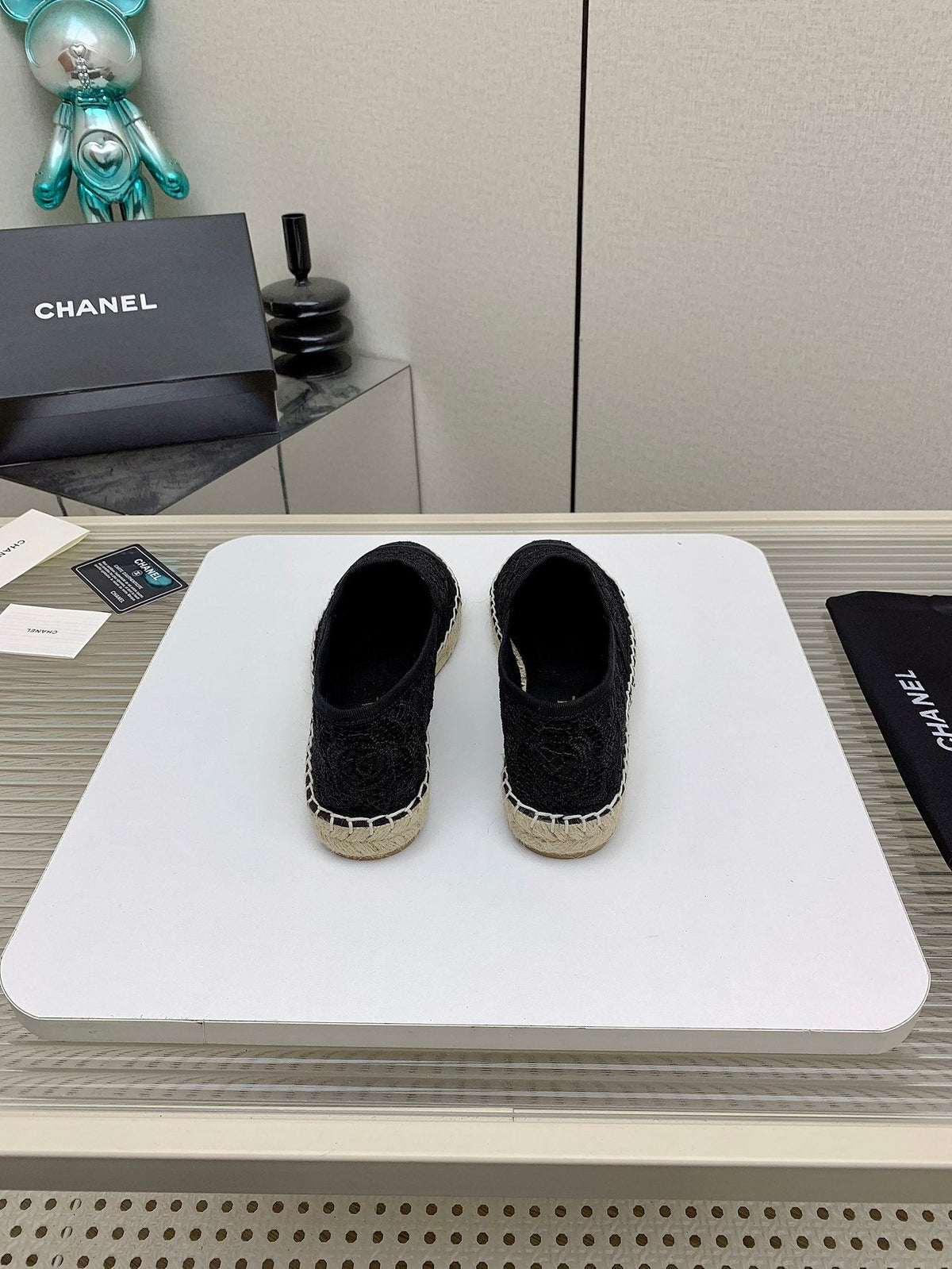 CC 26s Espadrilles Flats Black Black Lace 163533