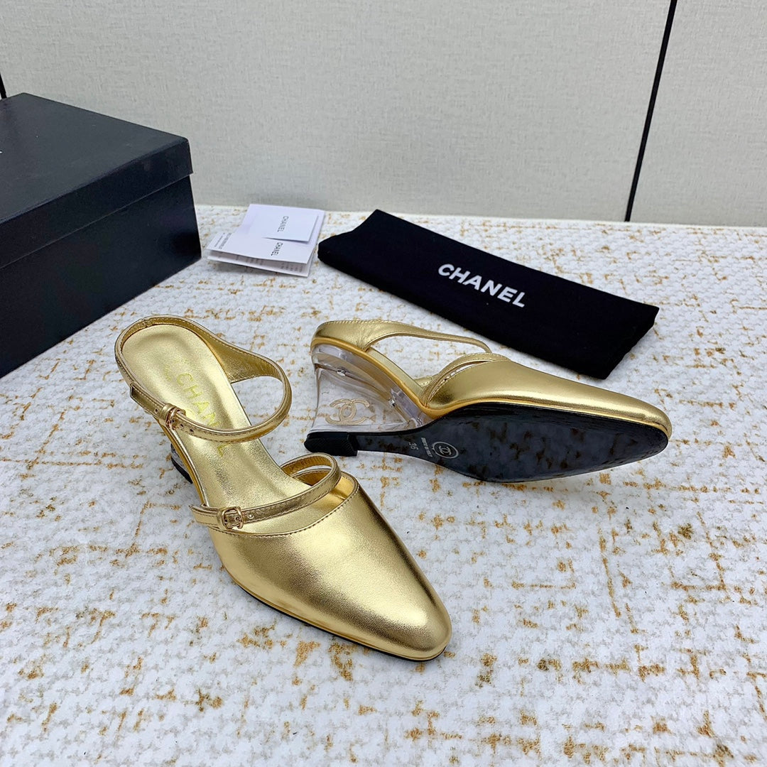 CC 26s Wedge Sandals 10cm Gold Leather 163570