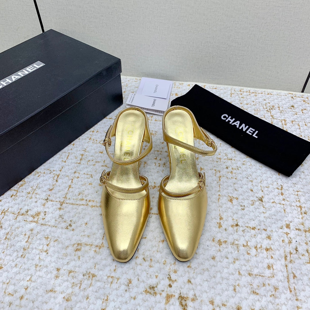 CC 26s Wedge Sandals 10cm Gold Leather 163570