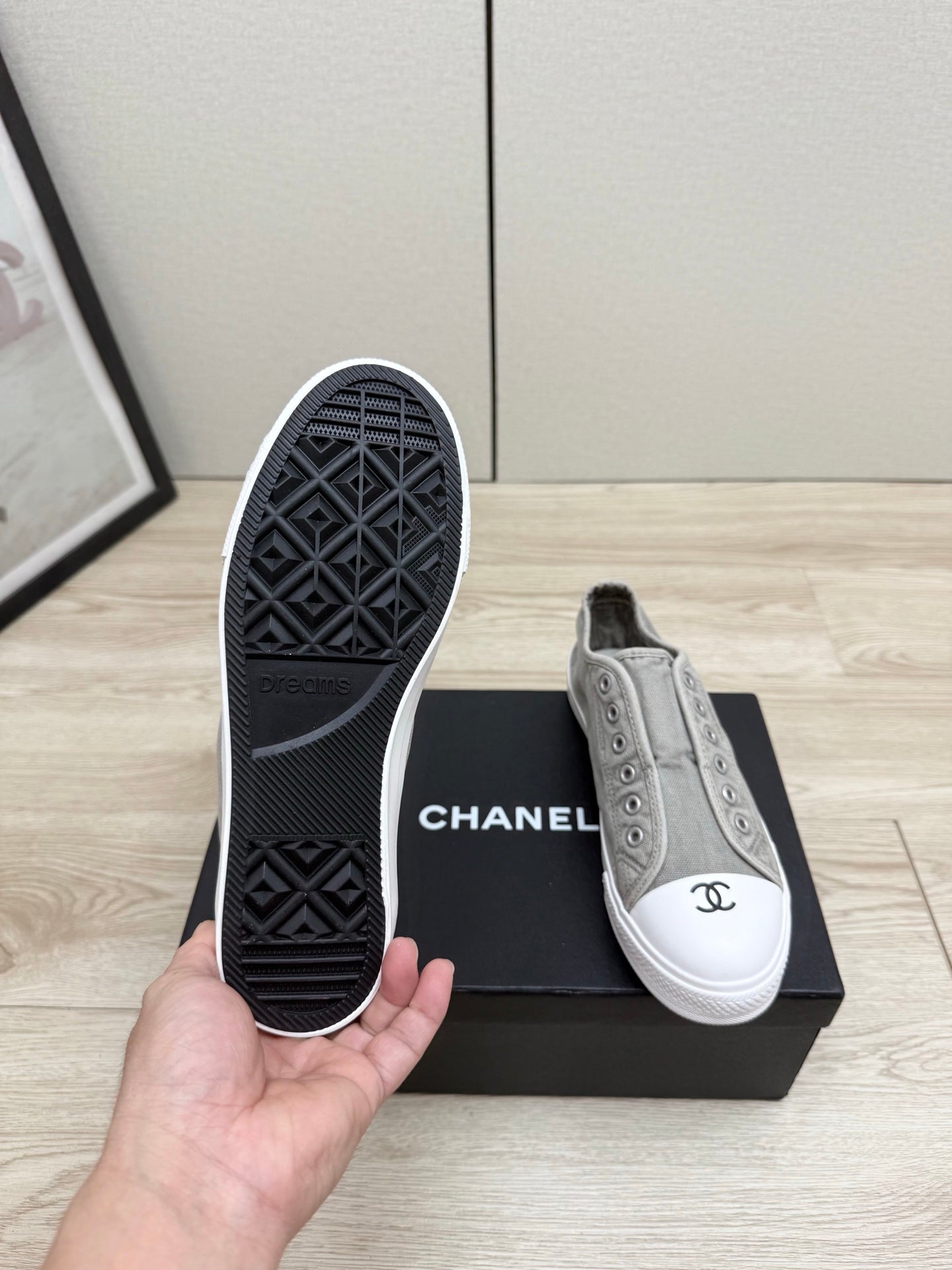 CC 26s Laceless Sneakers White Grey Canvas Rubber 940855