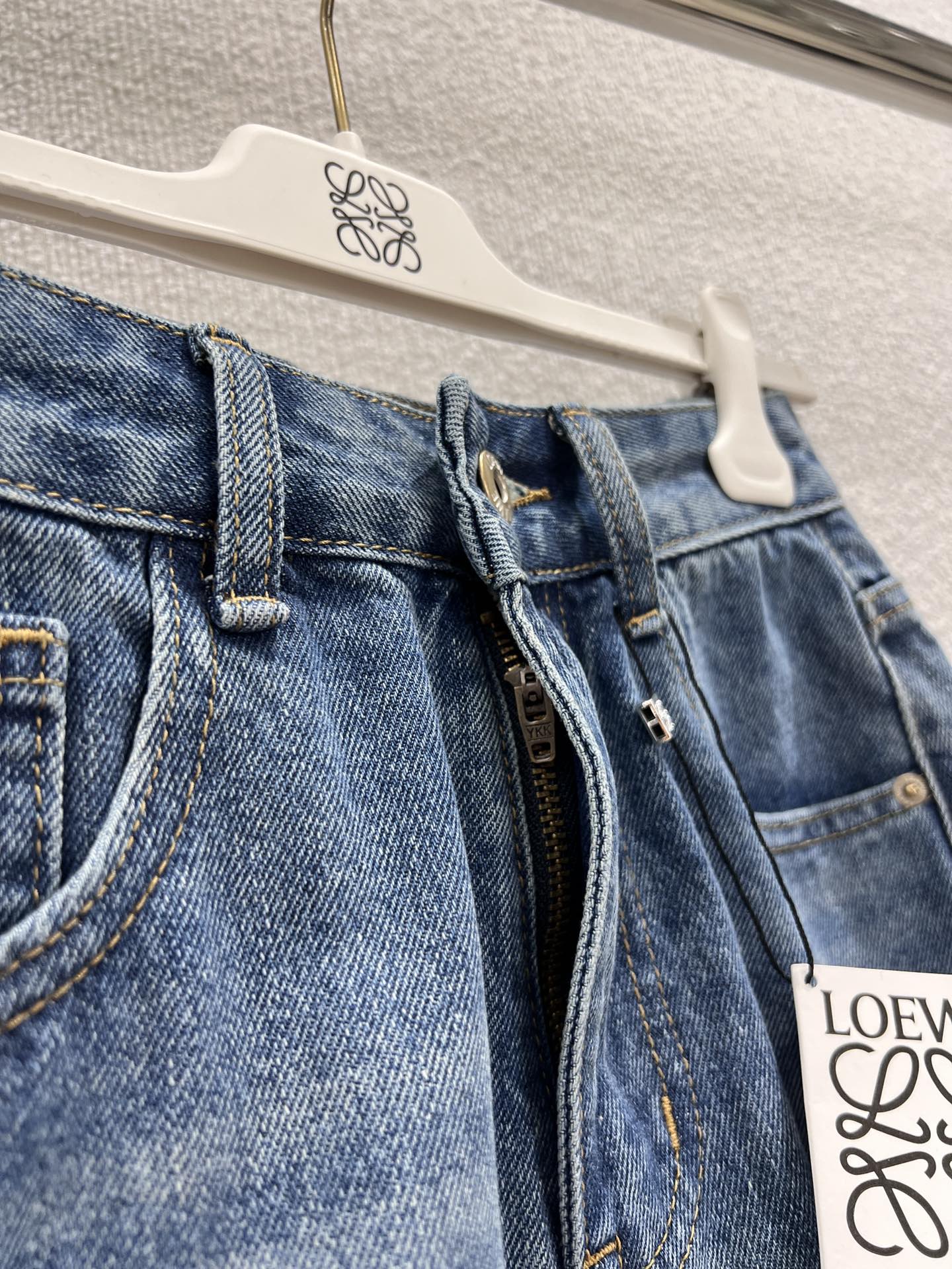 Loewe 26Ss Embroidered Denim Shorts