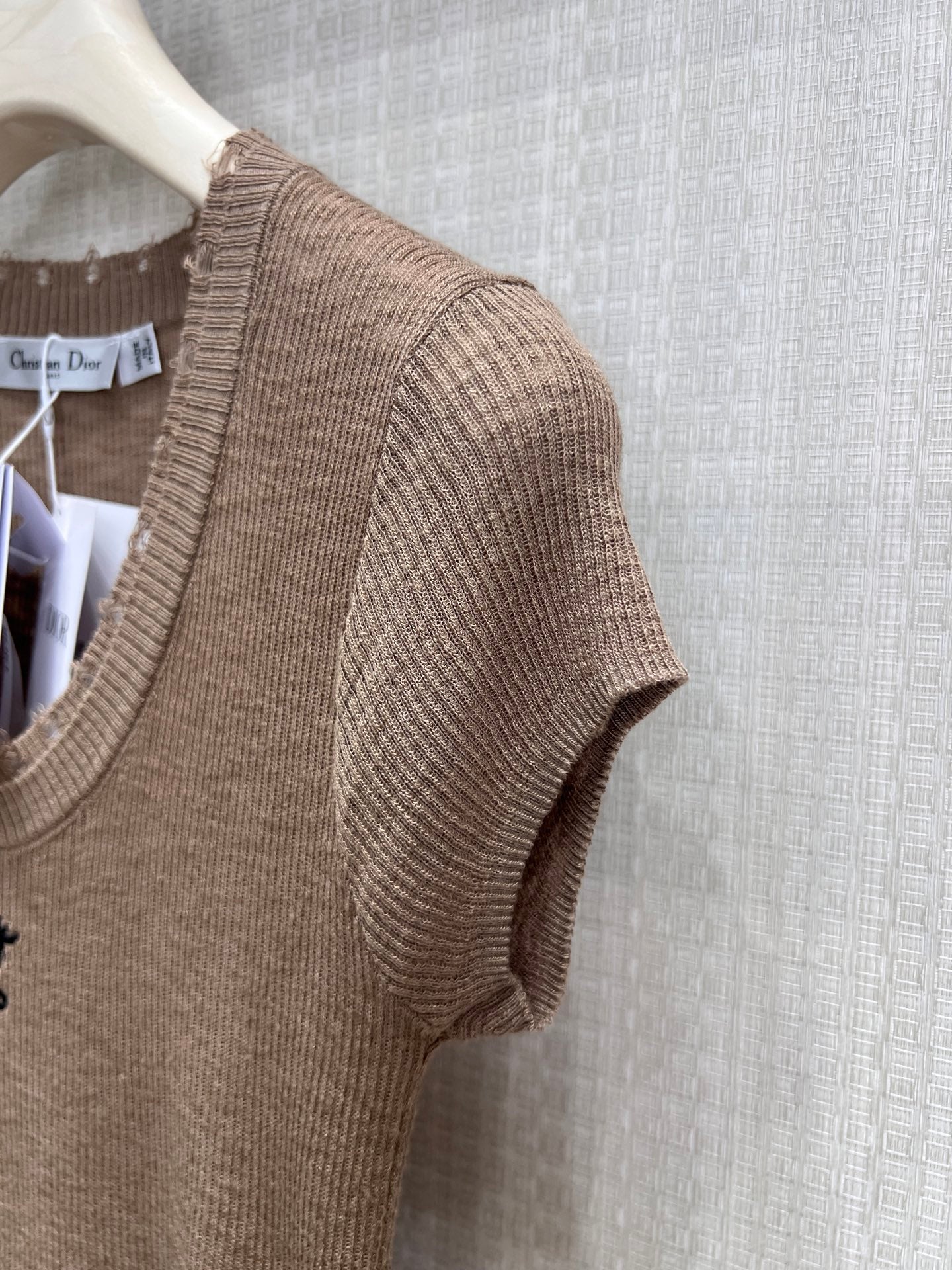CD 2026 Short-Sleeve Top Brown Ribbed Knit