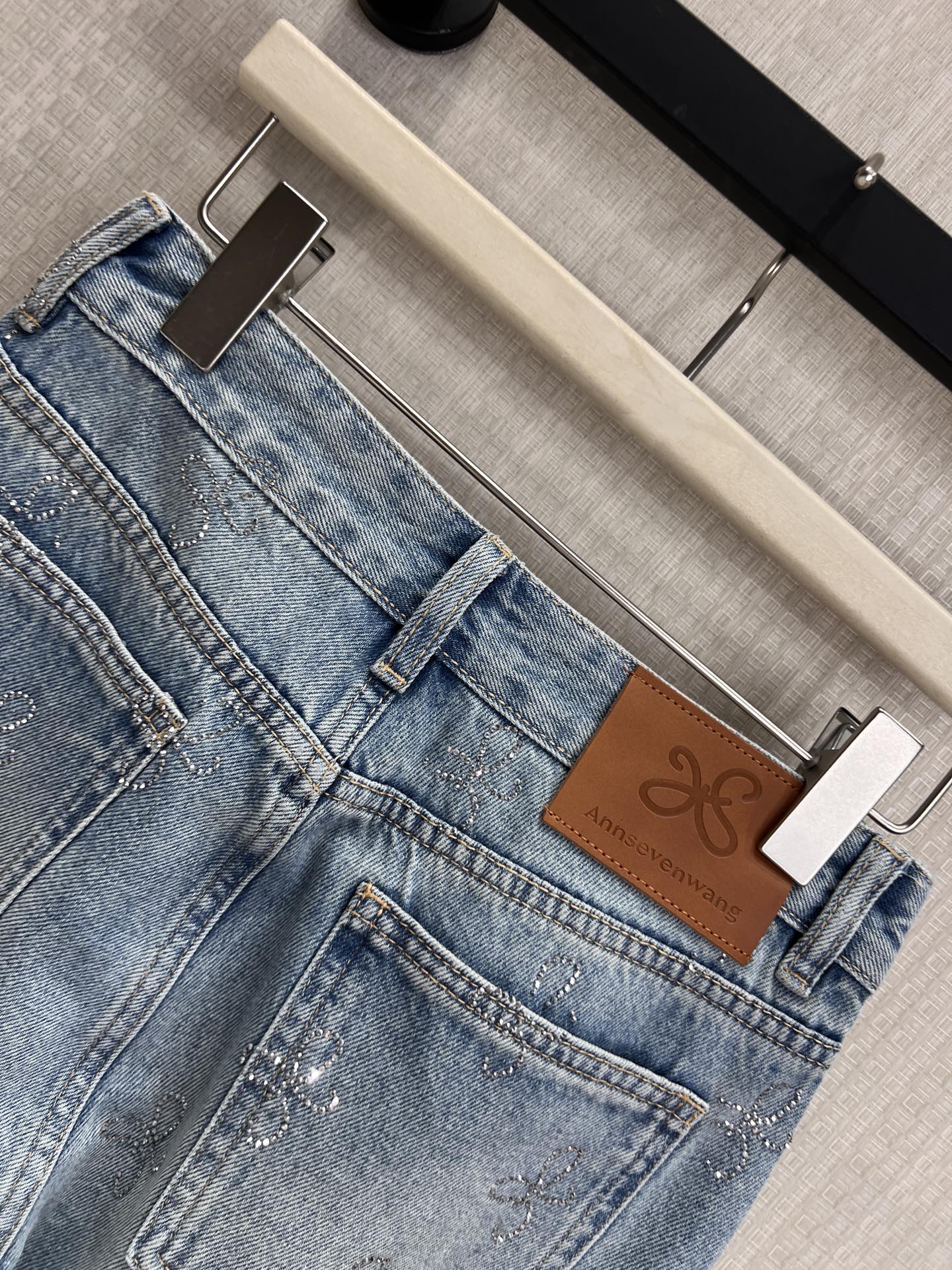 Annsevenwang Wide-Leg Jeans Light Blue Denim 370097