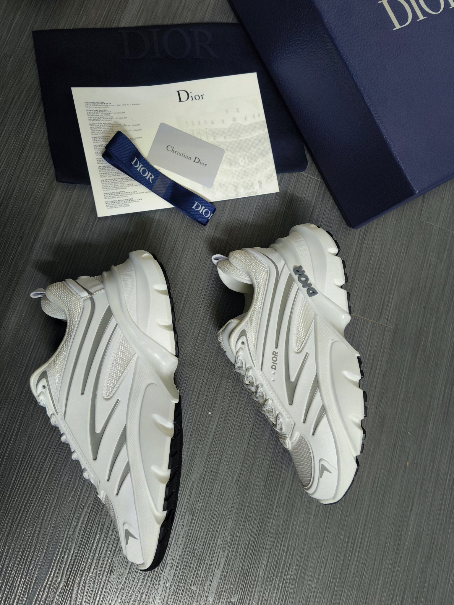 CD 26s B44 Blade Sneaker White Mesh Technical Fabric 996915