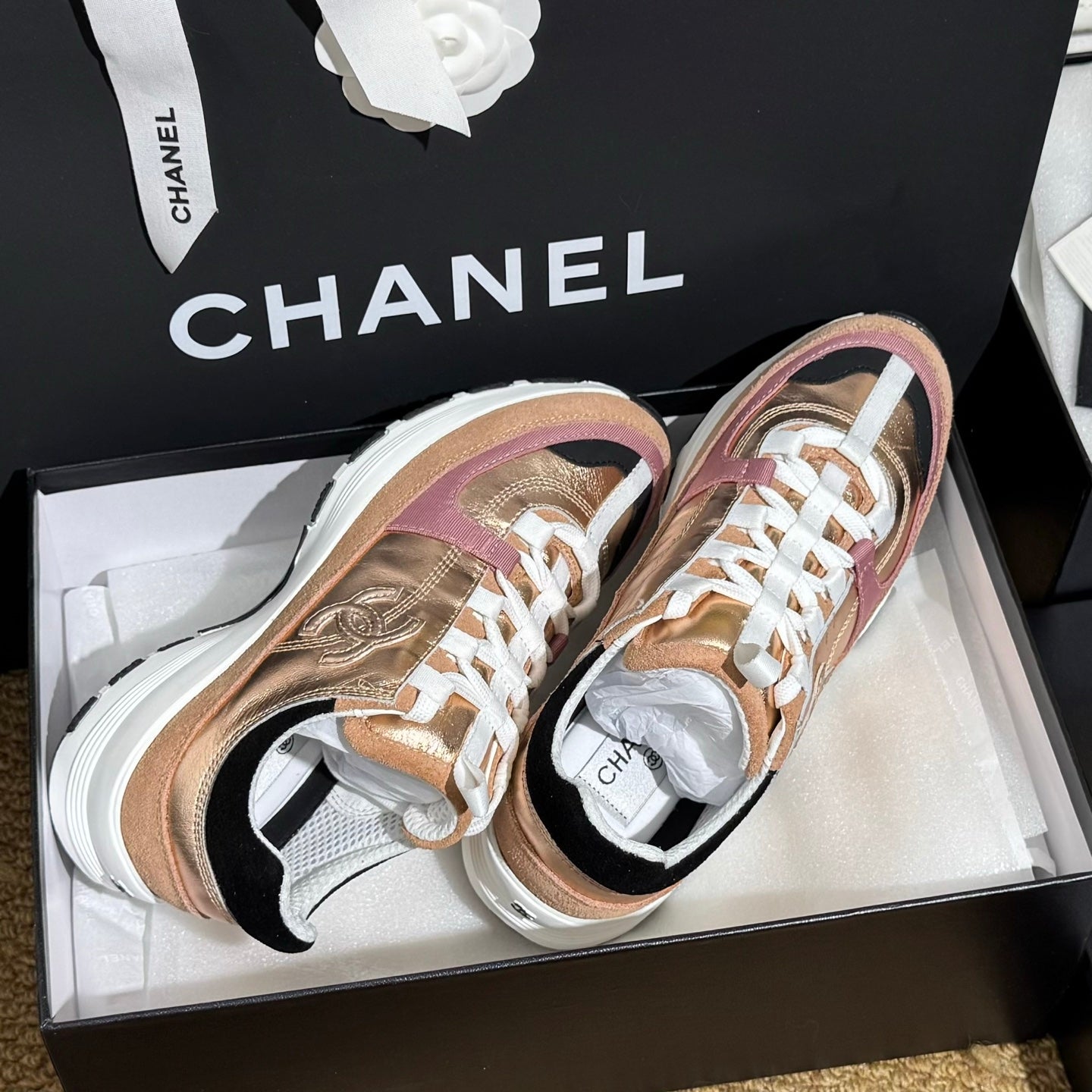 CC 25A Trainers Beige Black Pink Laminated Calfskin And Suede Calfskin 352115