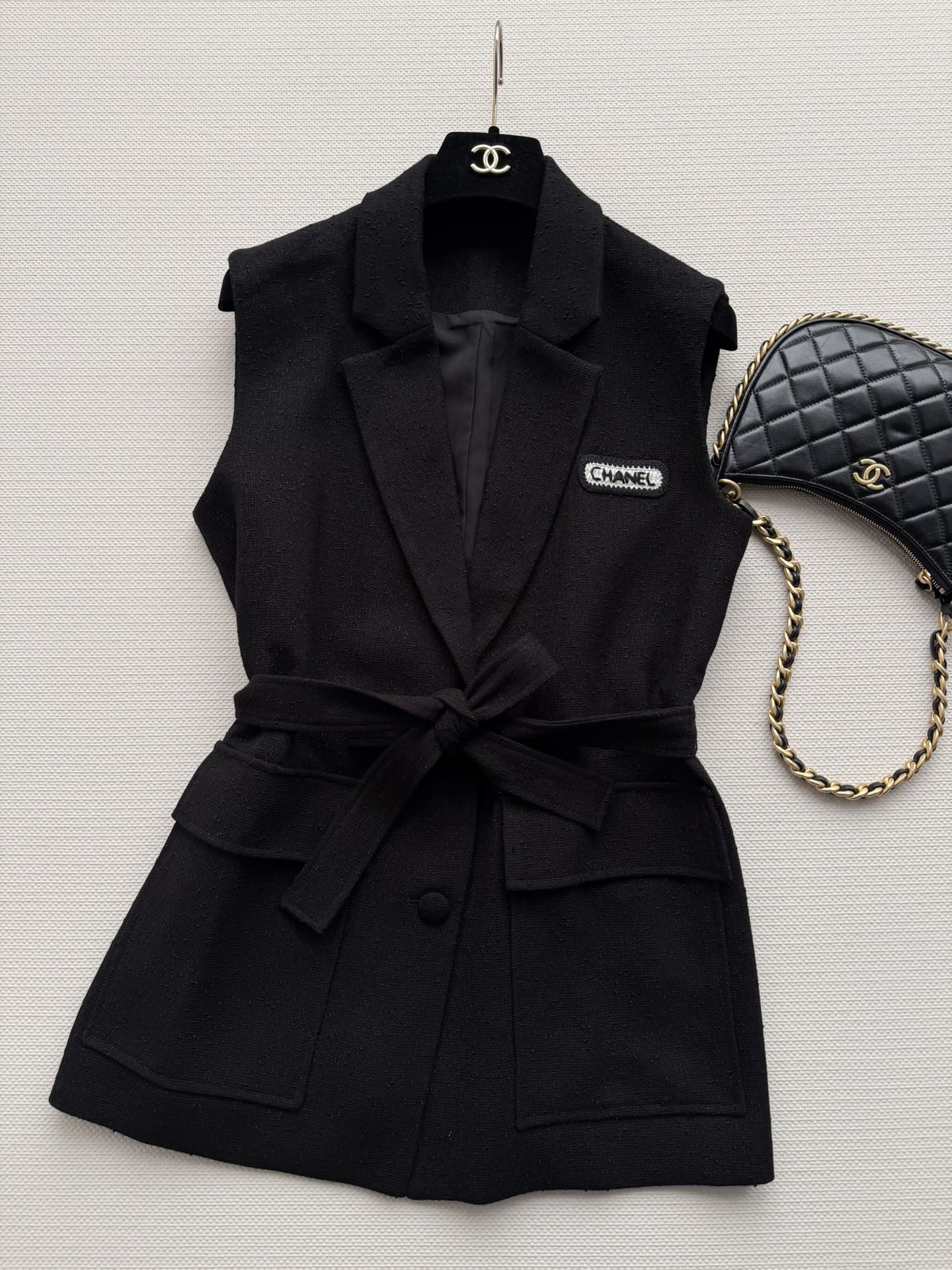 CC 26s Vest Black Wool Viscose 338885