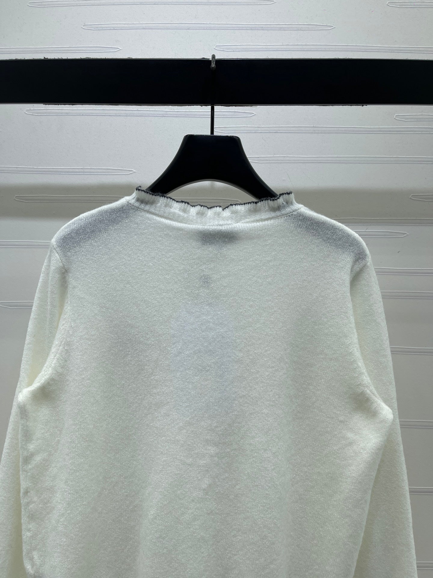 CC 26s Ruffled Round Neck Long-Sleeve Cardigan White 406557