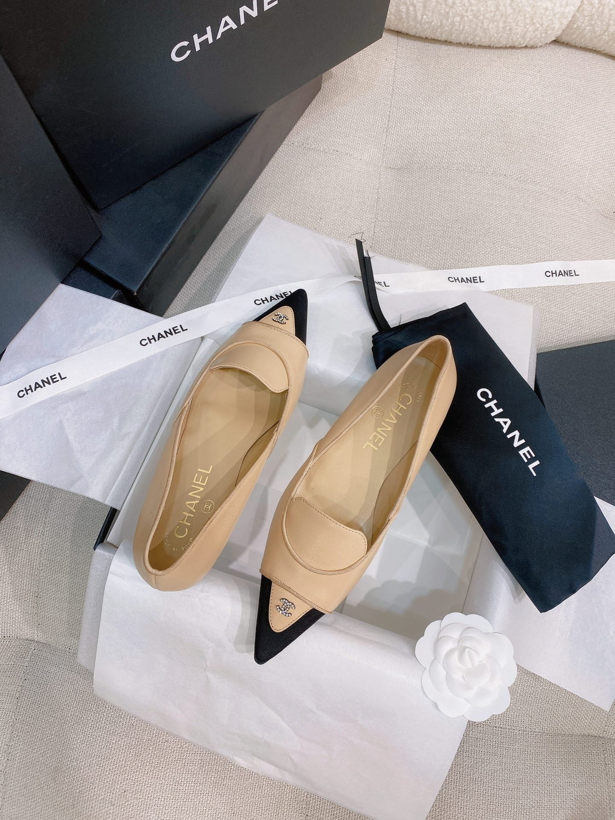 Chanel 26s Ballet Flats Beige Black Grosgrain Leather 156613