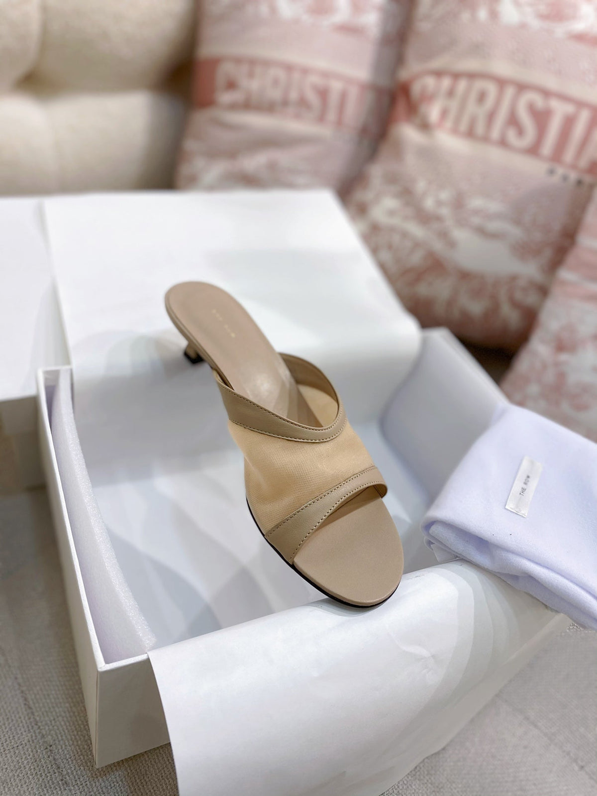 The Row 26s Mules Beige Mesh Leather 156121