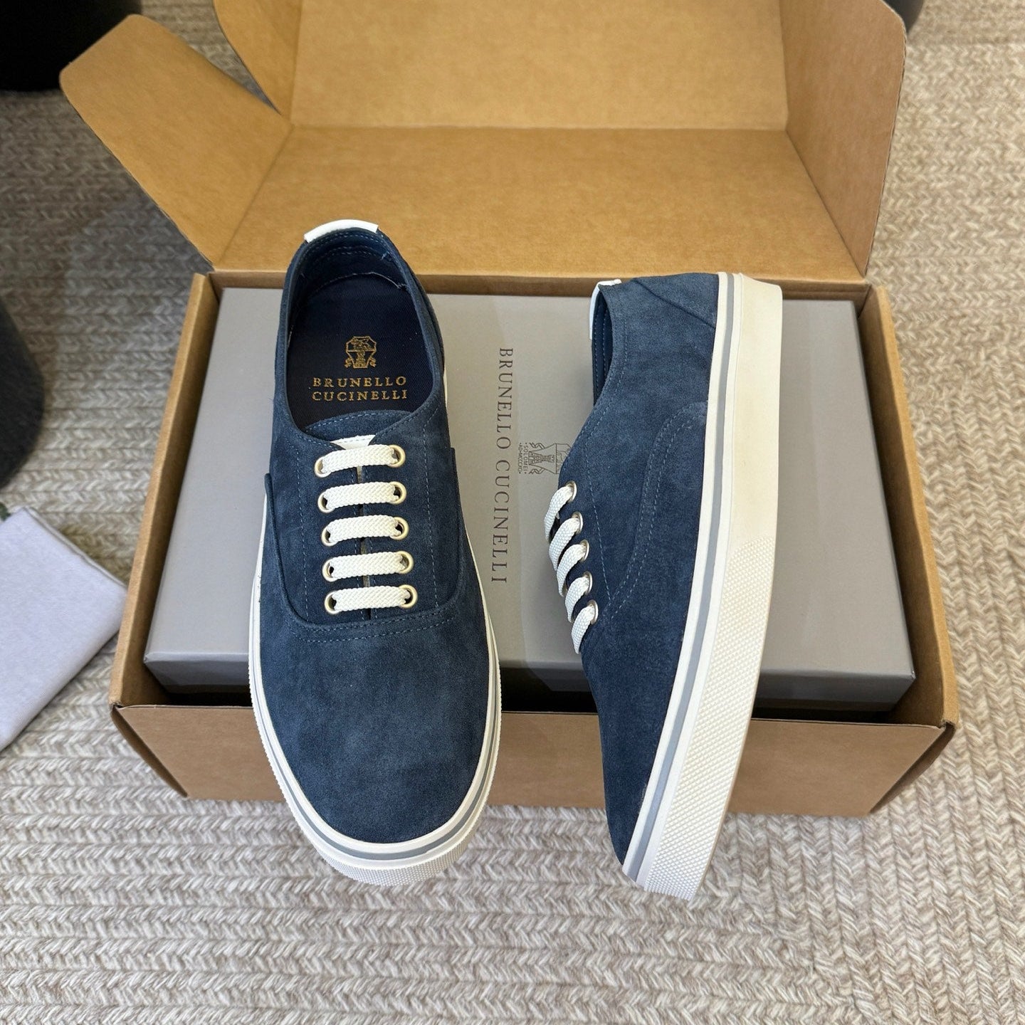 Brunello 26s Lace-Up Sneakers Navy Blue White Suede