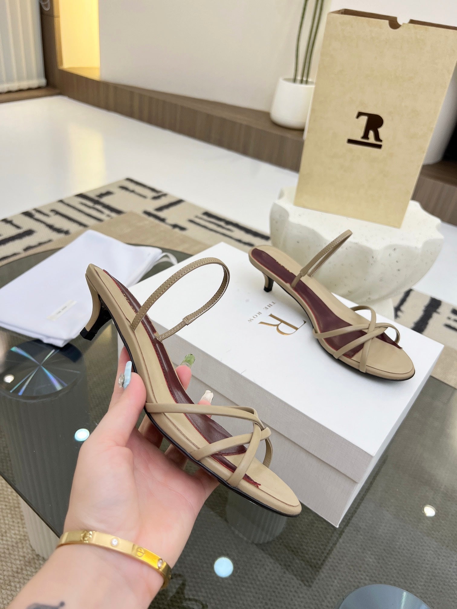 The Row 26s Strappy Sandals Beige Burgundy Lambskin 997832
