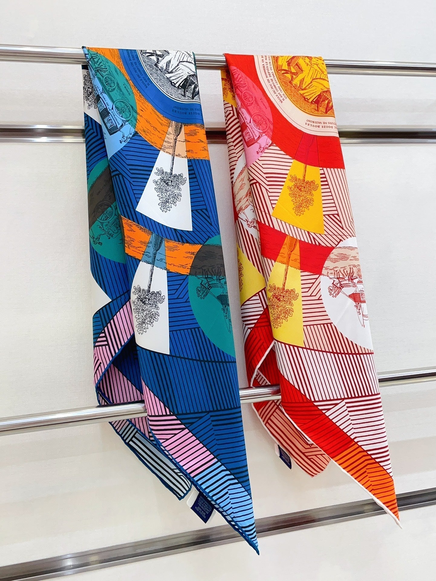 Jeu Des Omnibus Remix Scarf 90 CM In Colorful Silk Twill 211110
