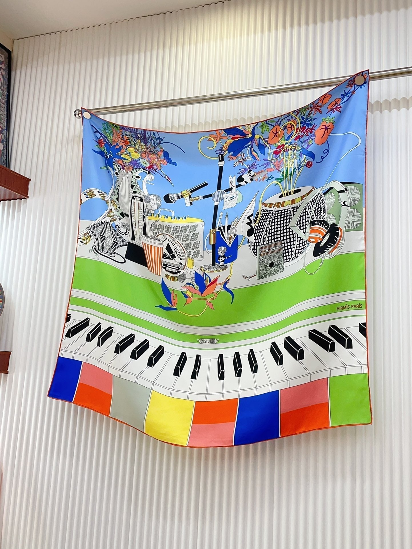 En Studio Scarf 90 CM In Colorful Silk Twill 235405