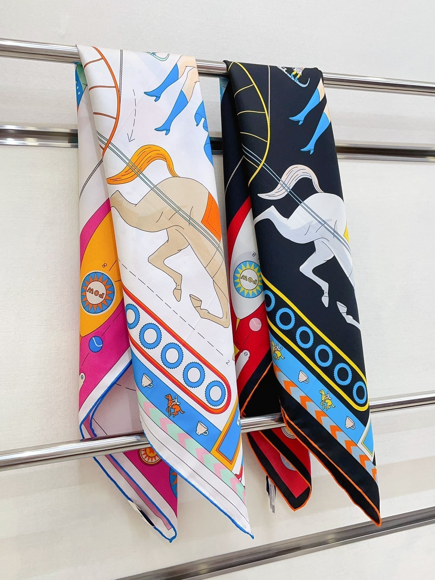 Tea For Two Scarf 90 CM In Black Colorful Silk Twill 296692