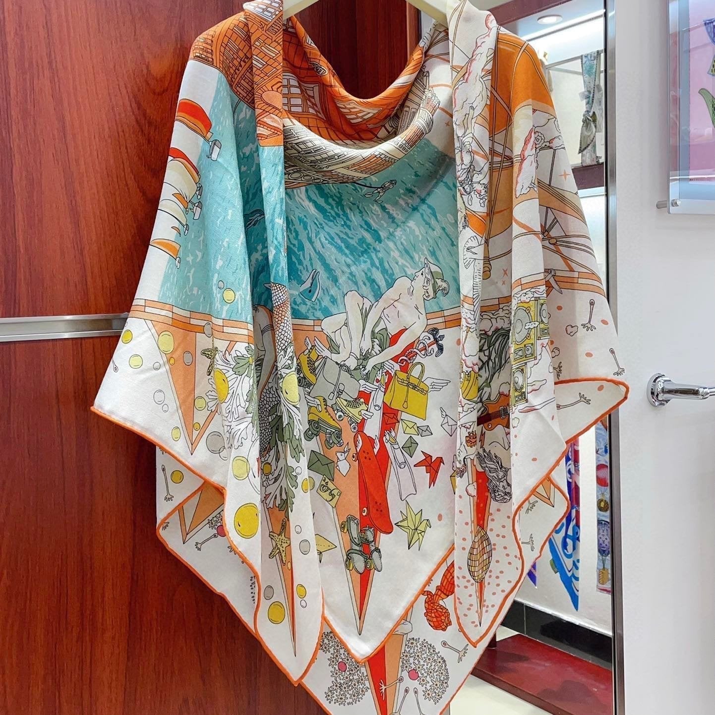 Flagship Scarf 135 CM White Colorful Cashmere And Silk 402079