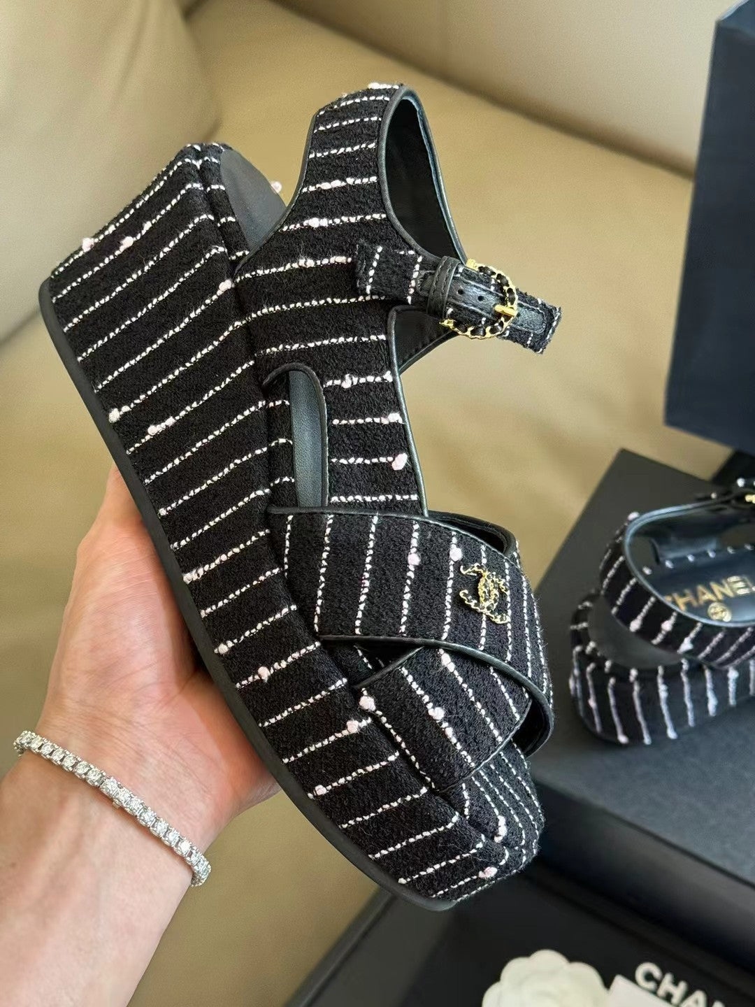 CC CLASSIC WEDGE SANDALS IN BLACK WHITE LAMBSKIN SUEDE