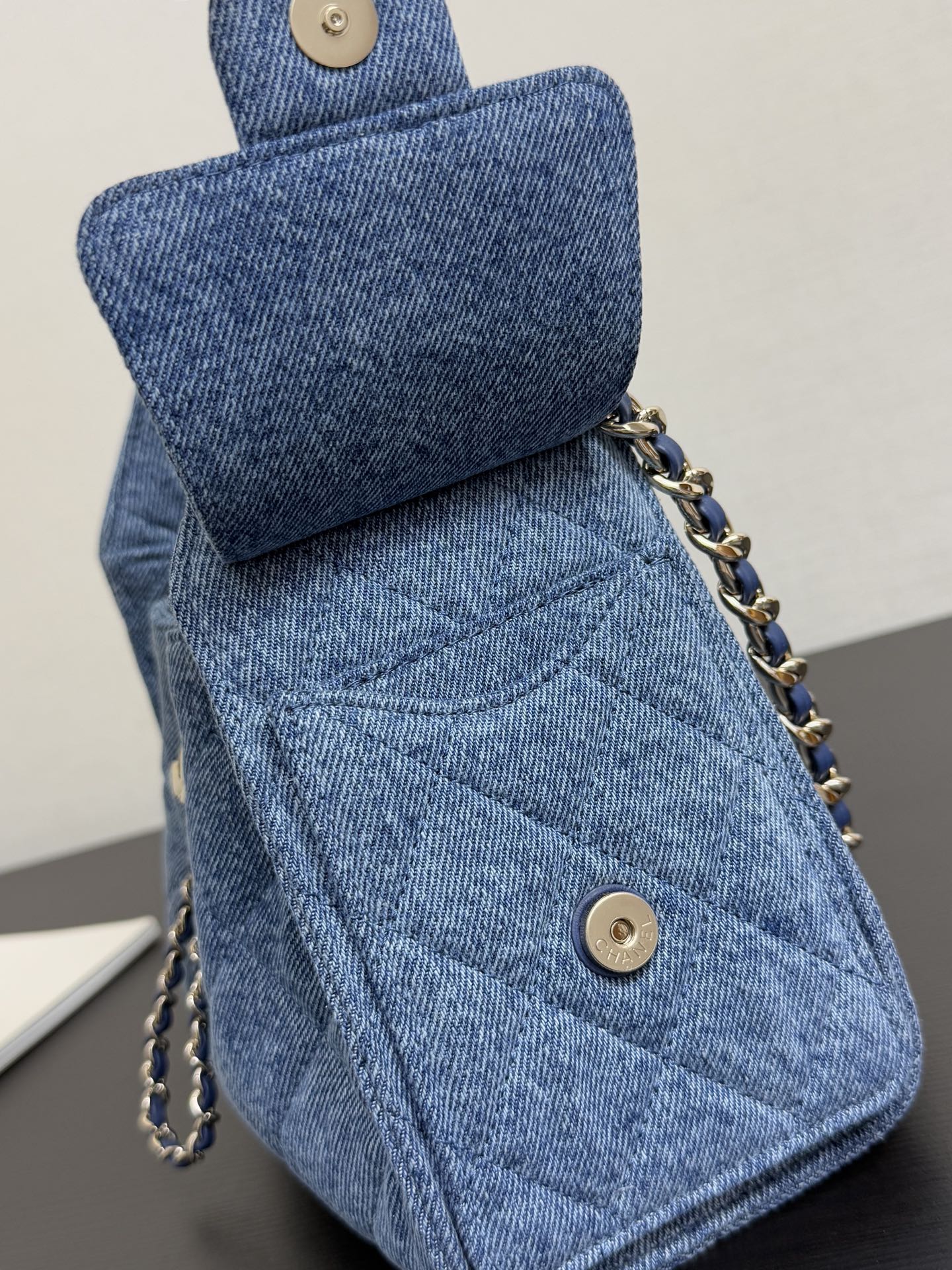 CC 26A Drawstring Bucket Bag 22cm Blue Washed Denim