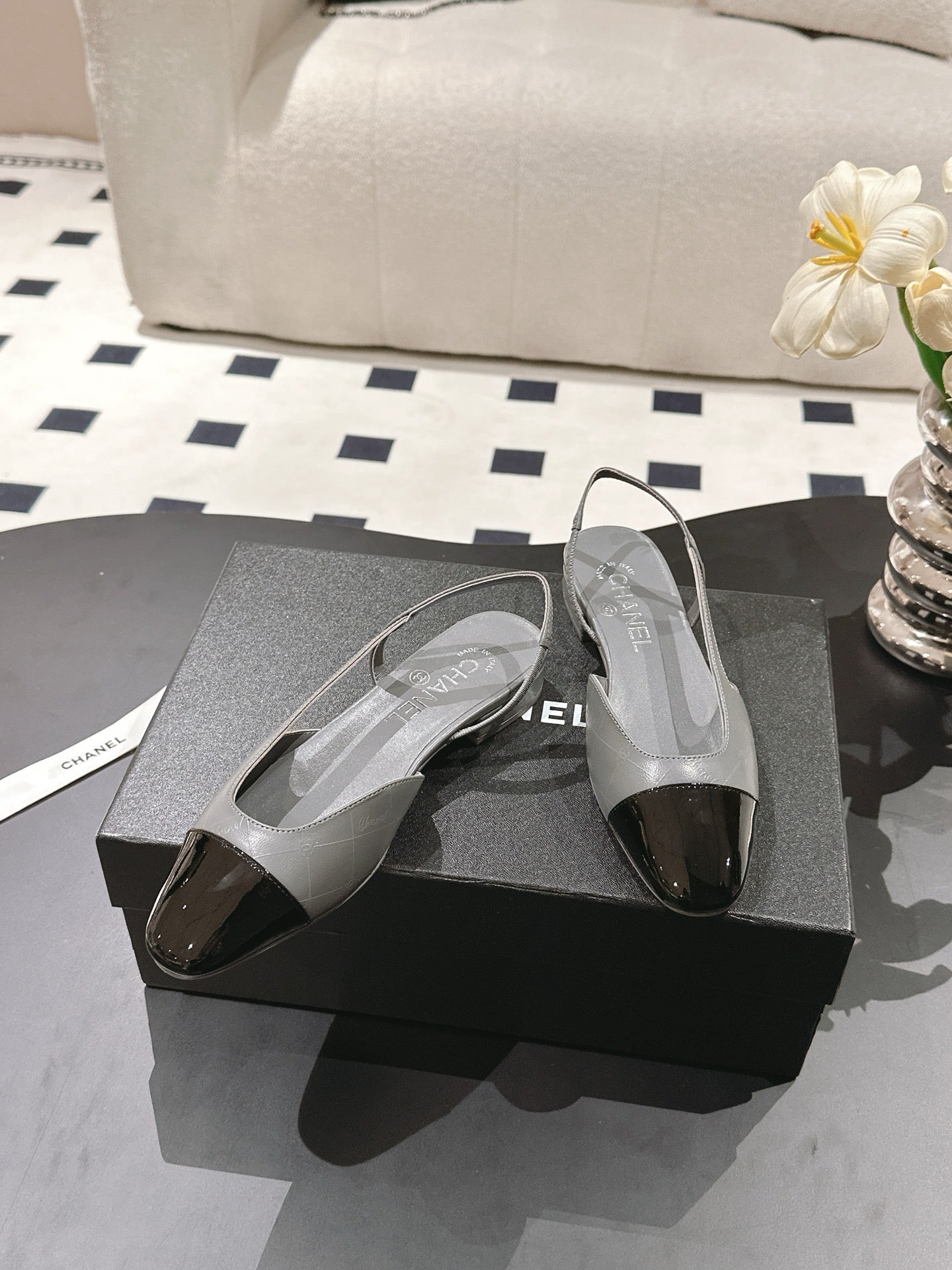 cc 25c slingback flat 15mm cross line pattern grey lambskin 237493