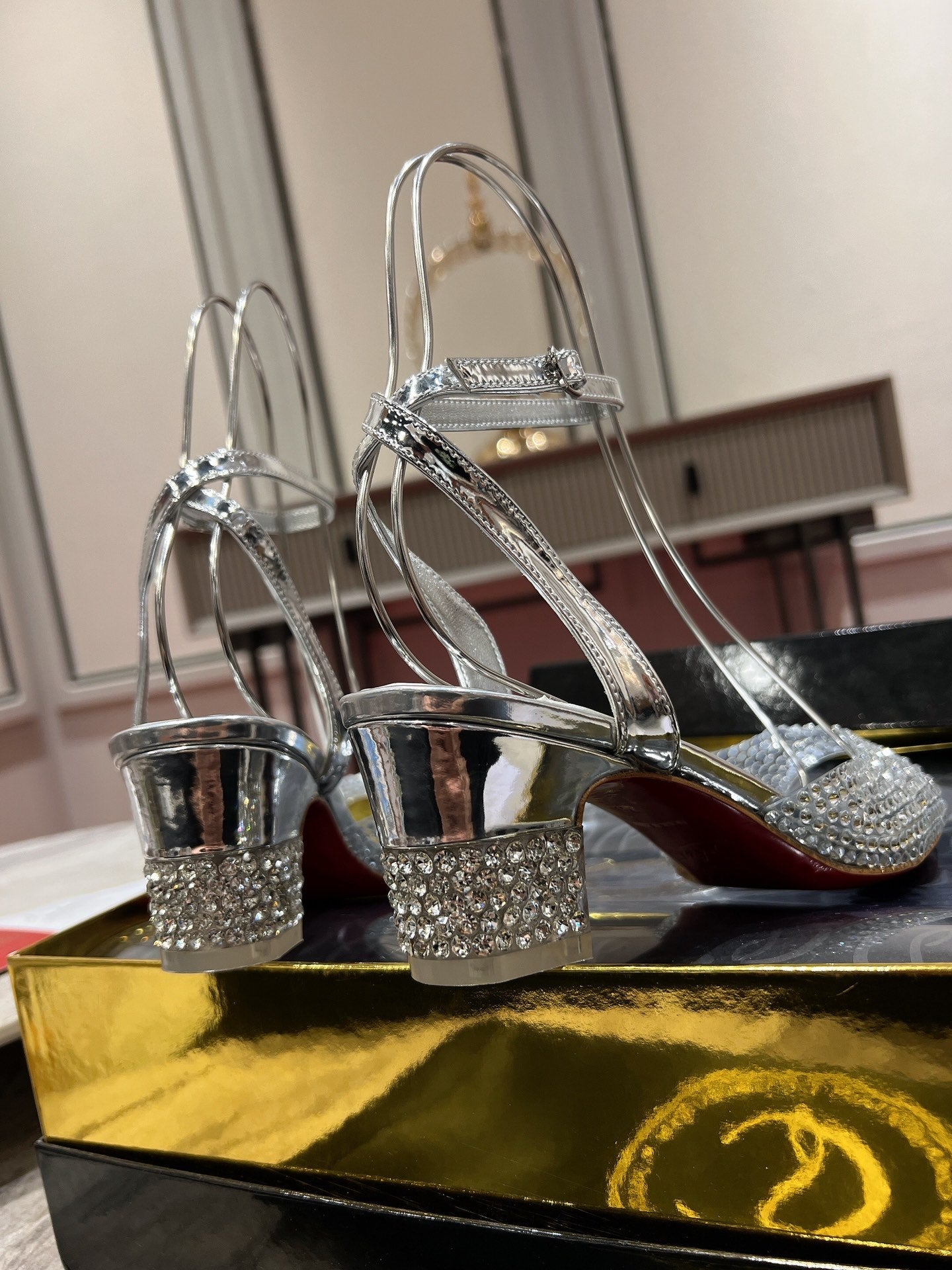 CL Cassandrissima Sandals 5.5cm Sliver Leather 825390