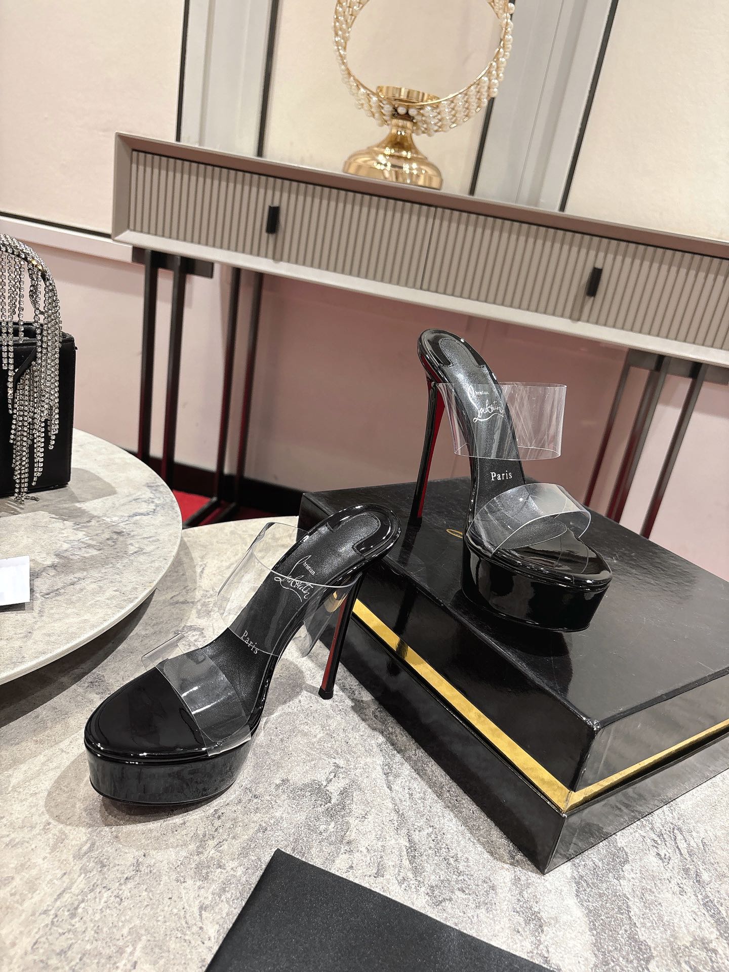 CL Just Nothing Alta 150mm Black Patent Calfskin