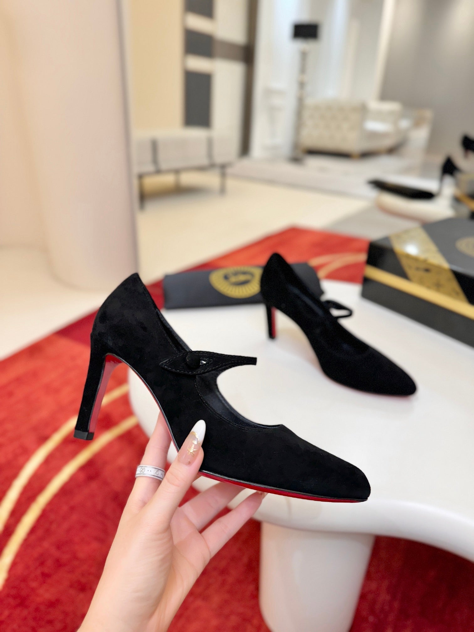 CL Pump 8.5cm Black Patent Leather 825371