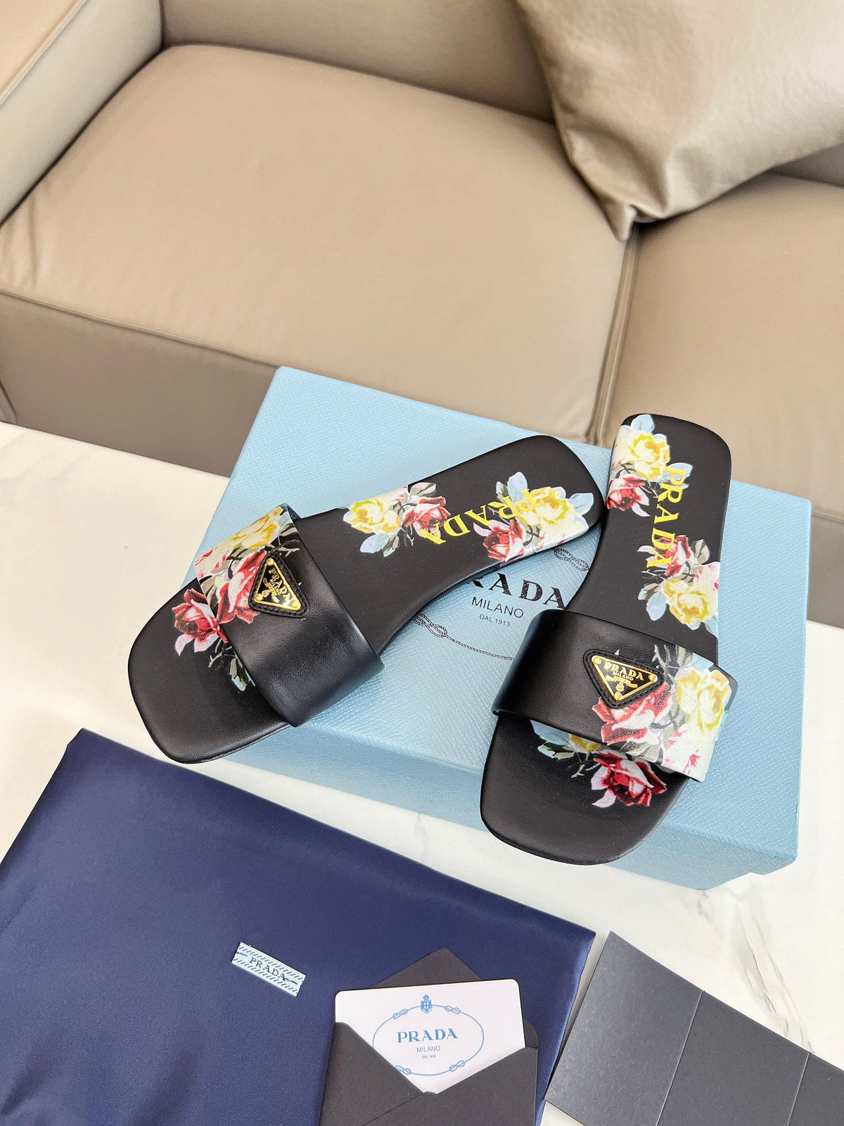 Prada 26s Slide Sandals Floral Black Leather 140496