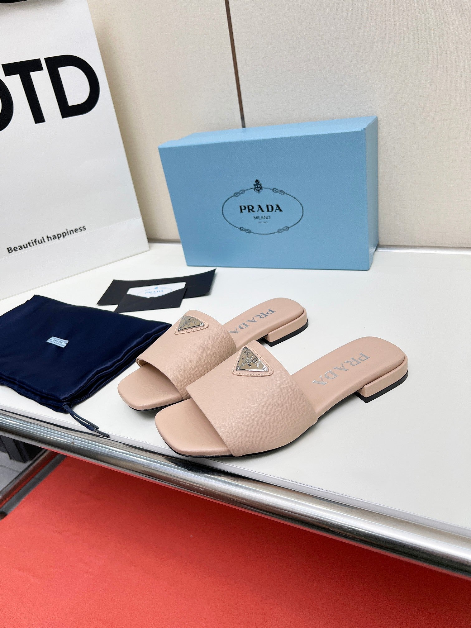 Prada 26s Saffiano Slides Powder Pink Leather 986629