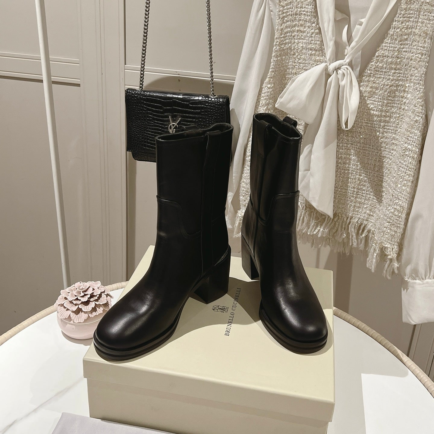 Brunello Chunky Heel Elegant Mid-Calf Boots Black Leather 929299