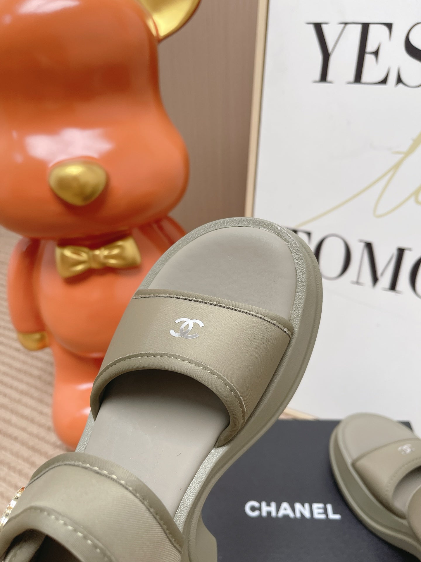 CC 26s Platform Sandals Taupe Satin Rubber 901299
