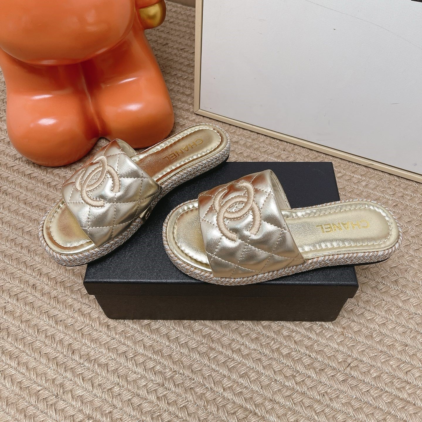 CC 26s Quilted Espadrille Slides Light Gold Mules 950787