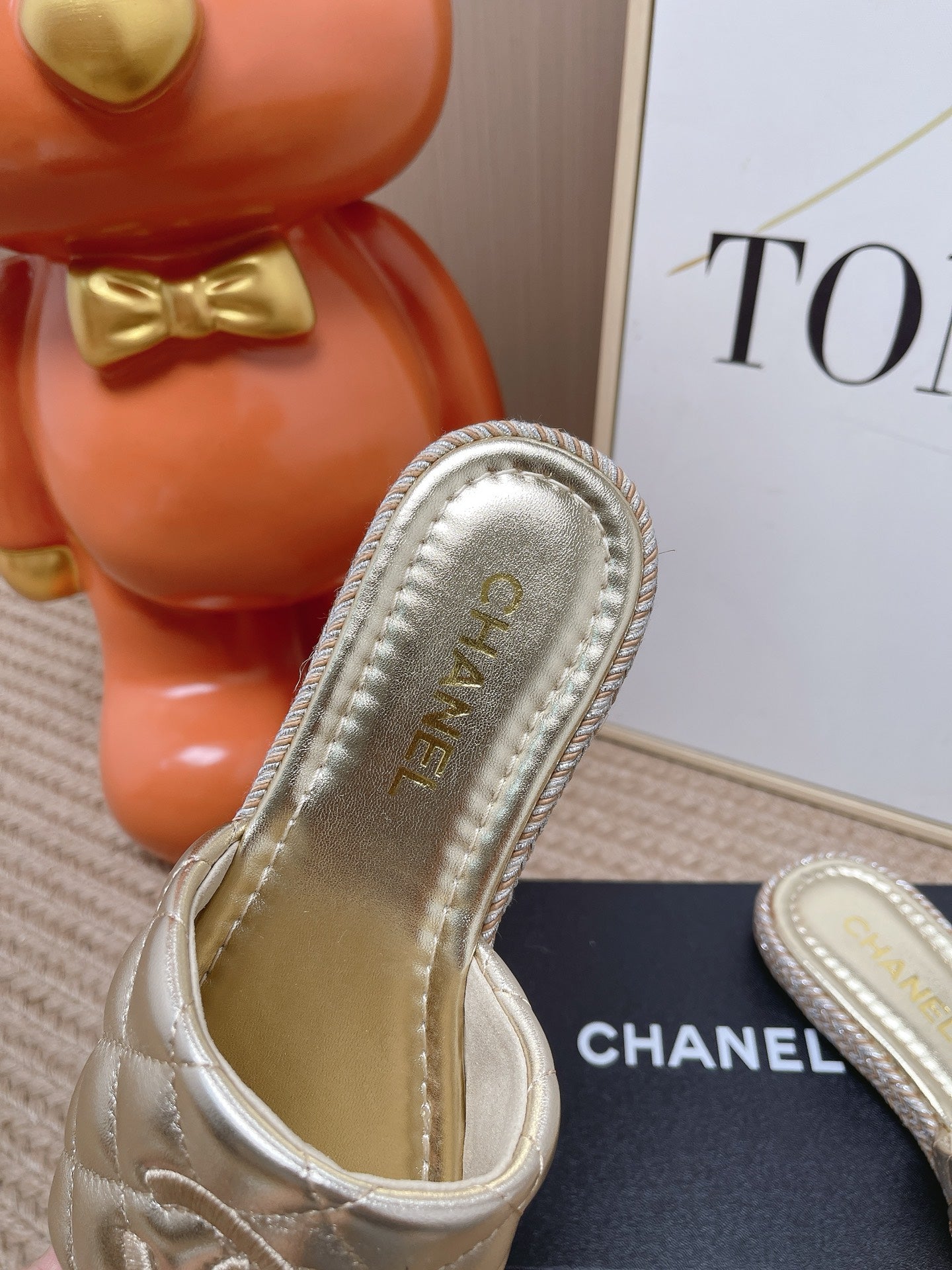 CC 26s Quilted Espadrille Slides Light Gold Mules 950787