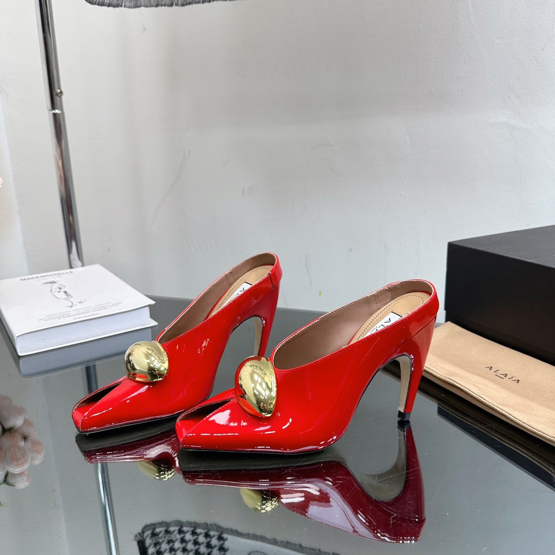 Alaia Azzedine High Heels In Cherry Red Calfskin With Gold Hardware