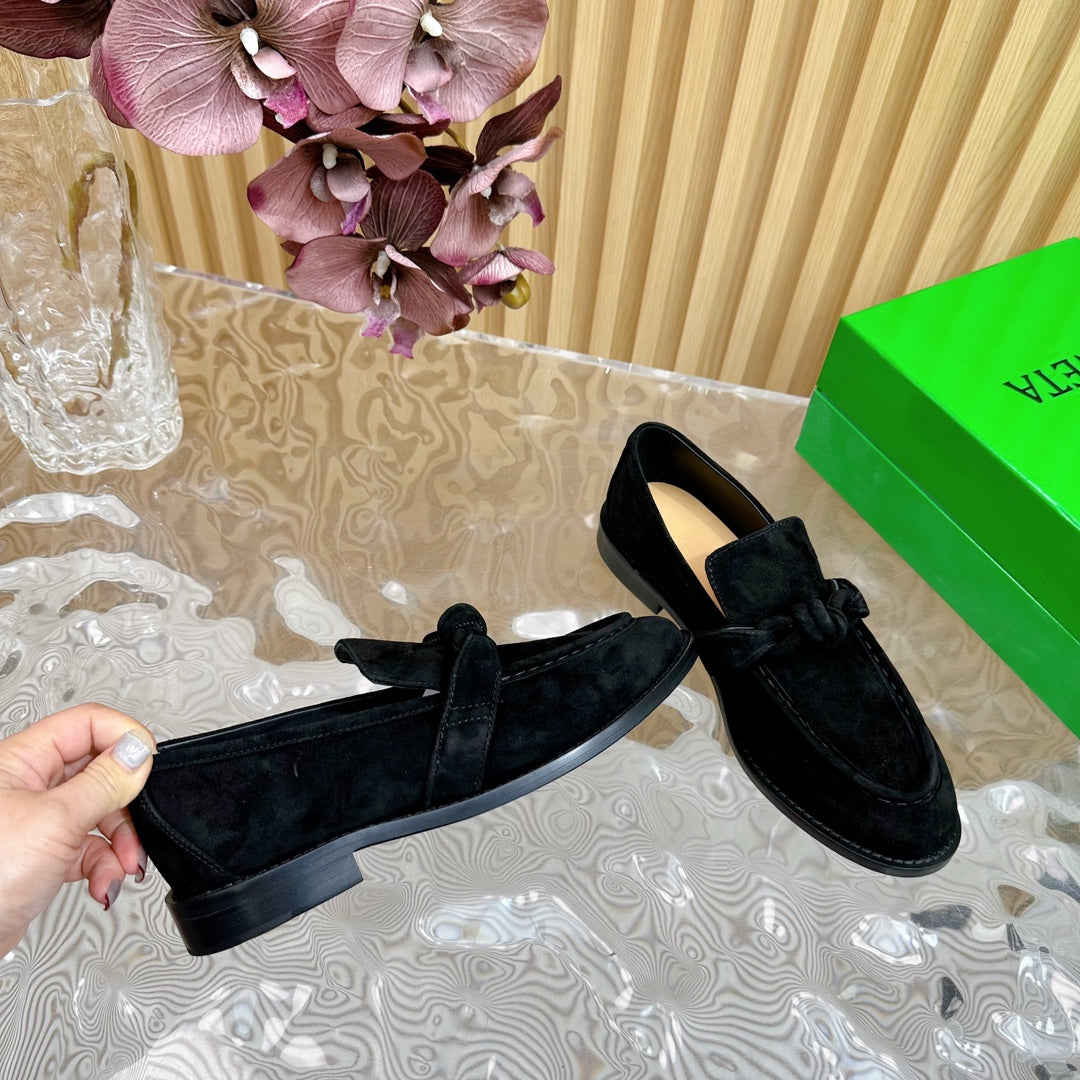 BV Astaire Loafer Black Suede 925616