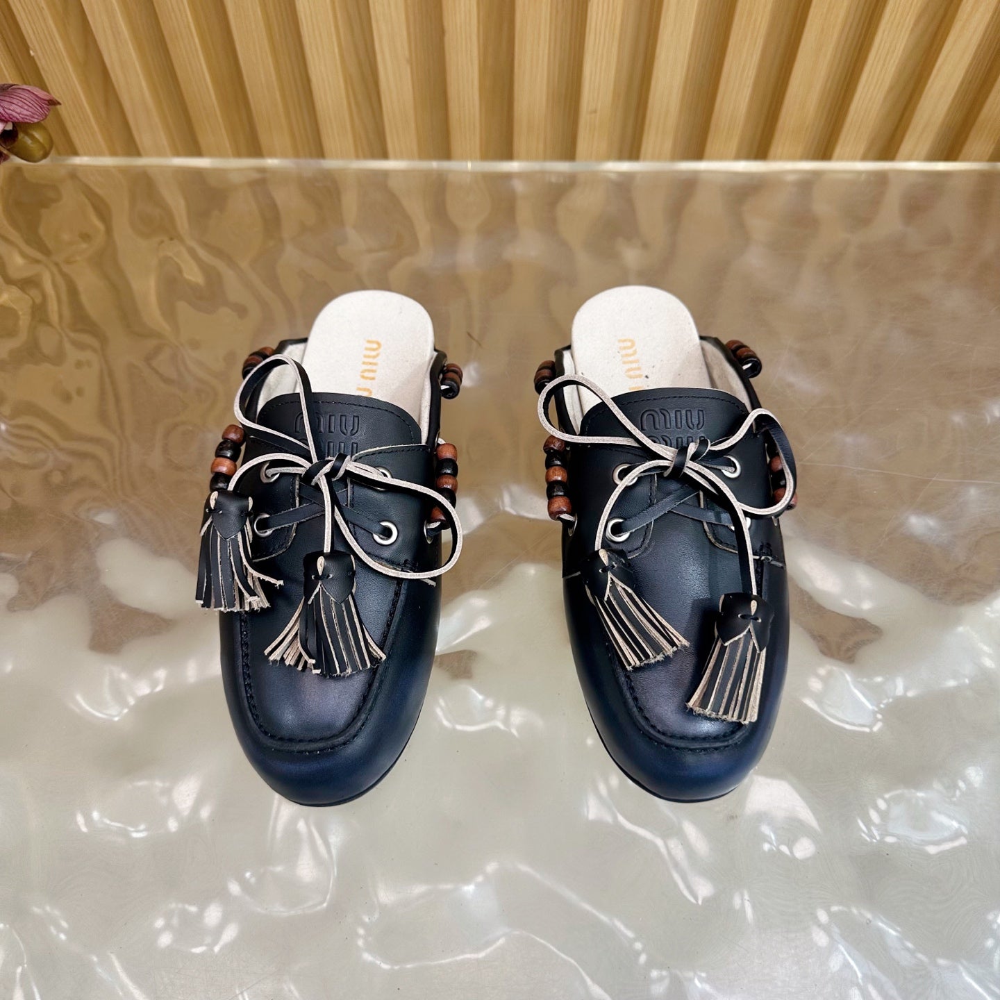 Miu Laces Eyelet Flat Half Slipper Black Sheepskin 498164