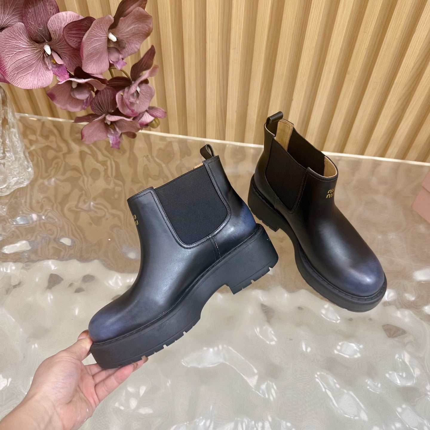 Miu Platform Chelsea Boots Black Leather 498177