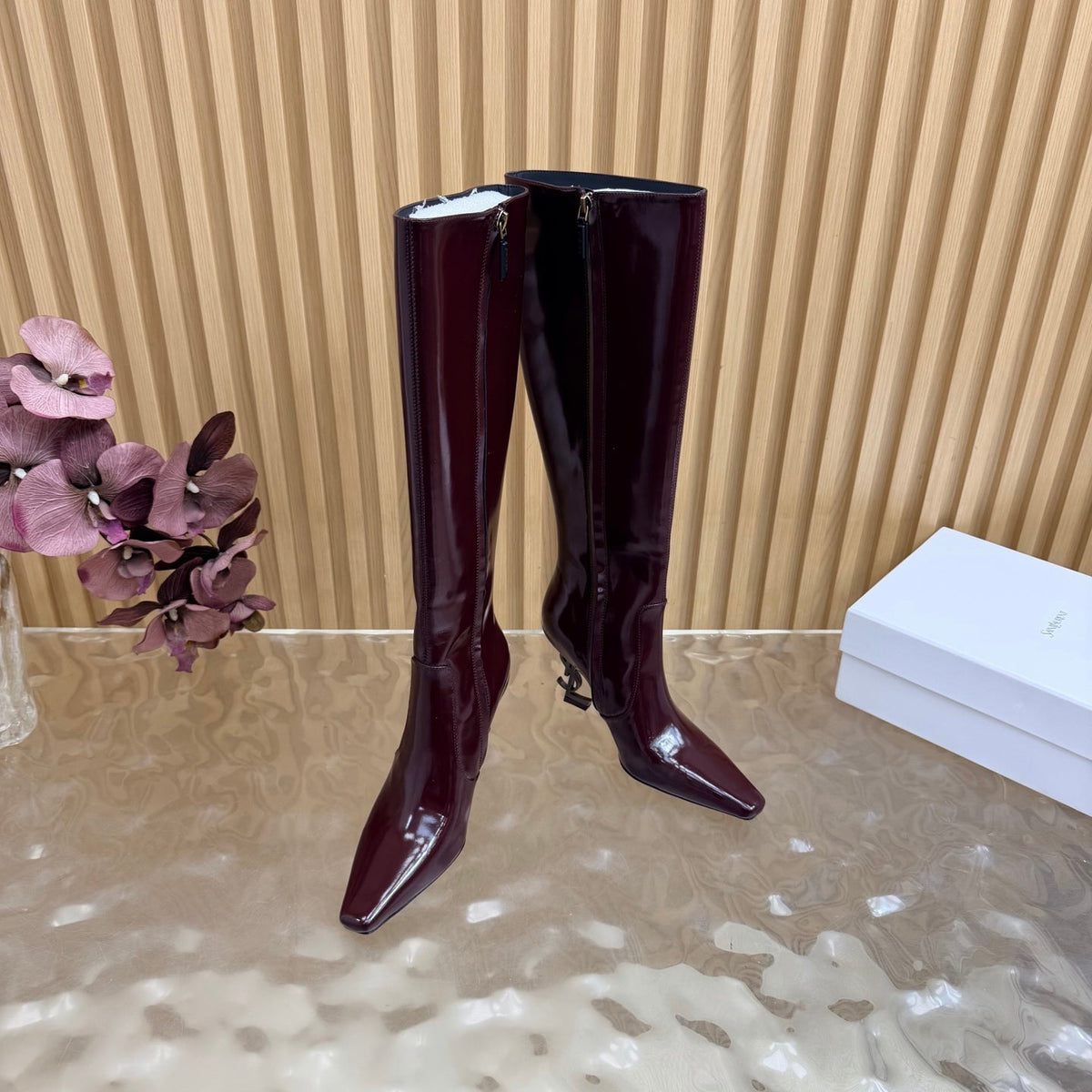 YSL 26s Pointed Toe Knee High Boots 8cm Burgundy Patent Leather 122779