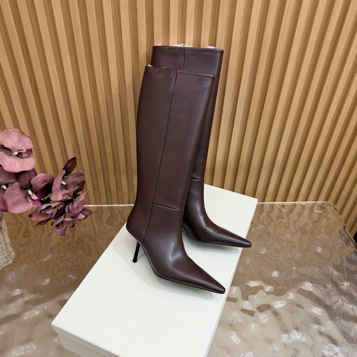 YSL 26s Pointed Toe Knee High Boots 8cm Dark Brown Leather 122772