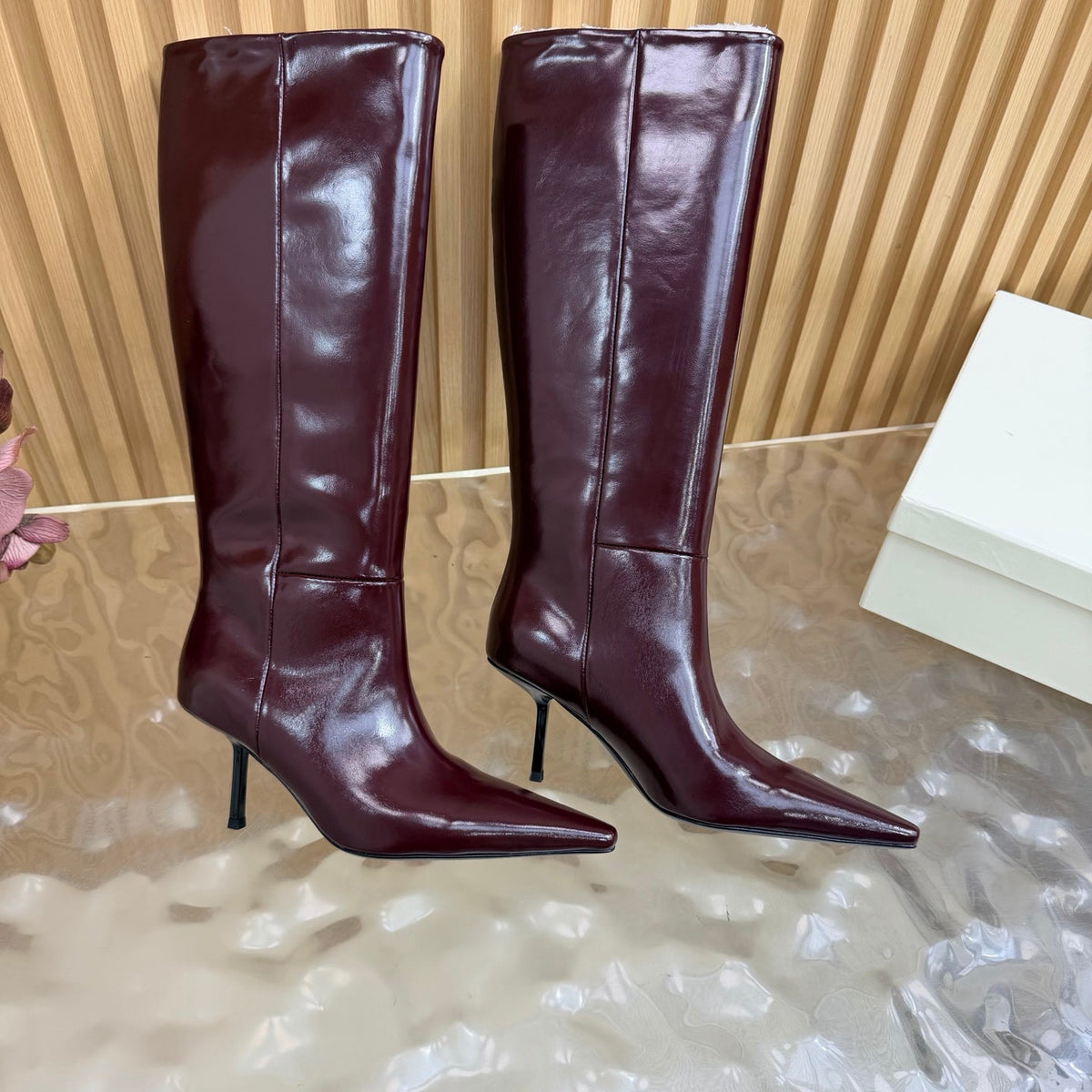 YSL 26s Pointed Toe Knee High Boots 8cm Burgundy Patent Leather 122774