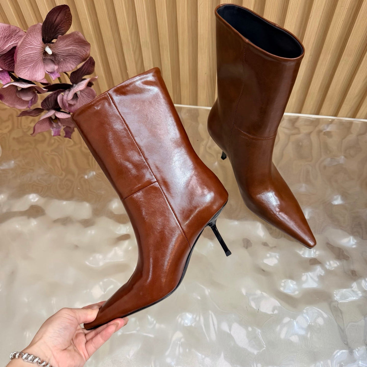 YSL 26s Pointed Toe Ankle Boots 8cm Brown Leather 122765