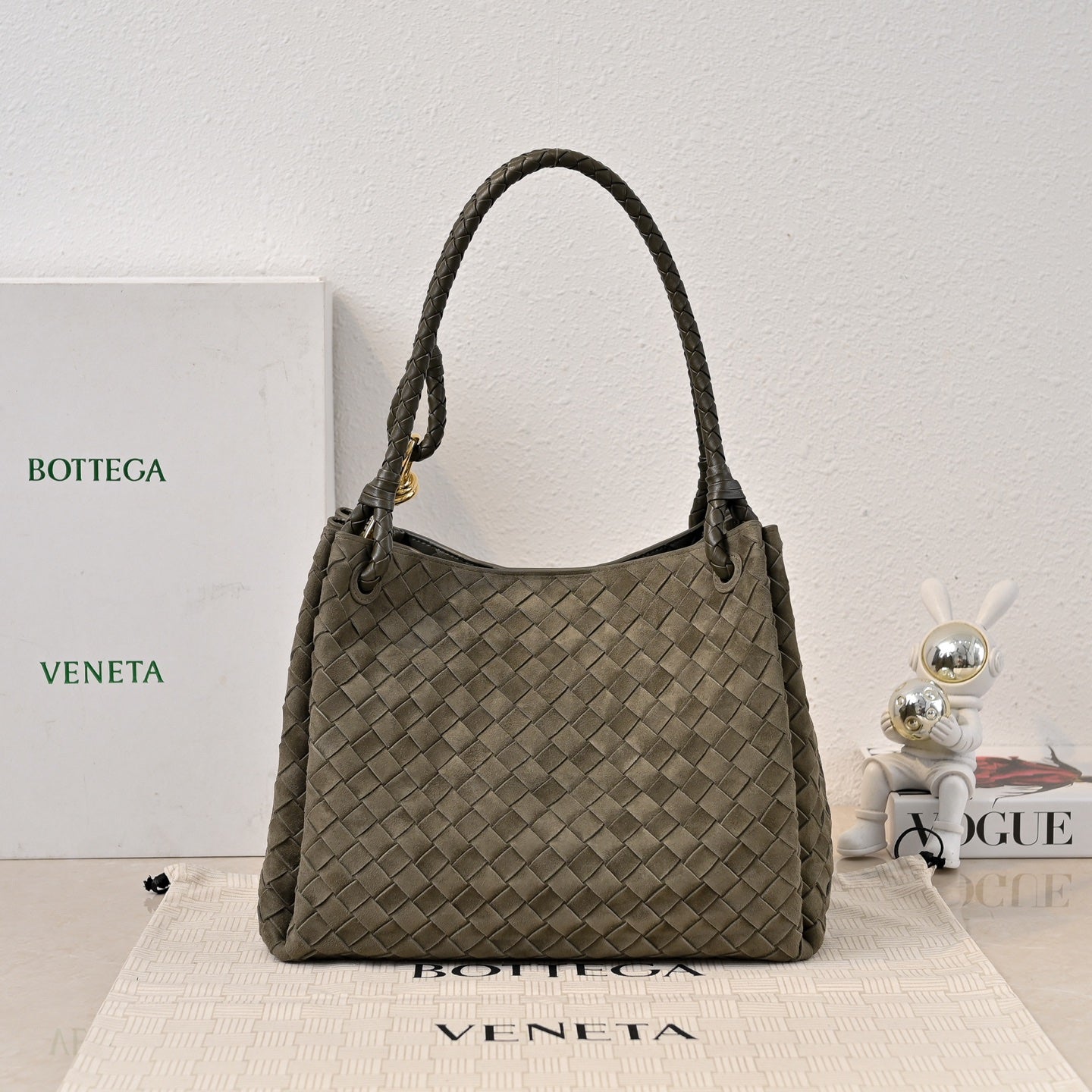 BV 26s Parachute Bag Olive Intrecciato Suede 291417