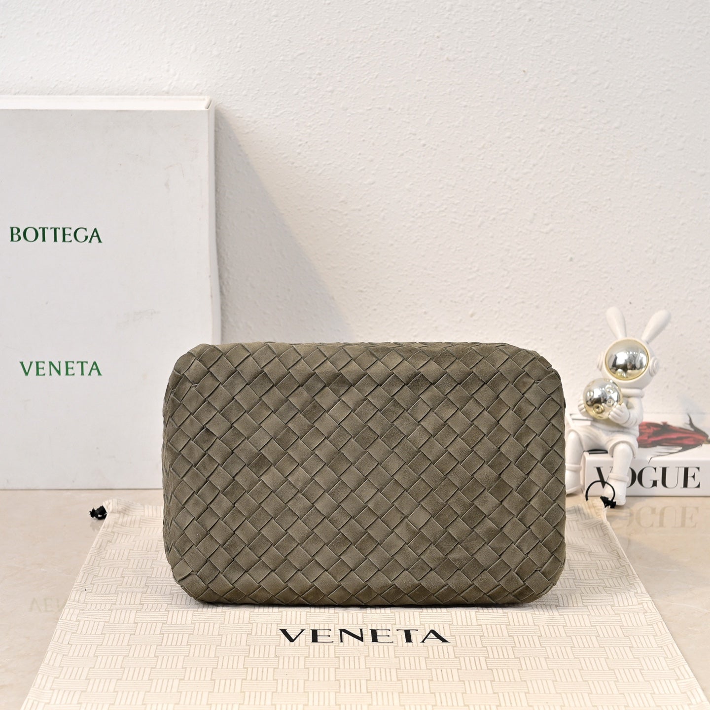 BV 26s Parachute Bag Olive Intrecciato Suede 291417
