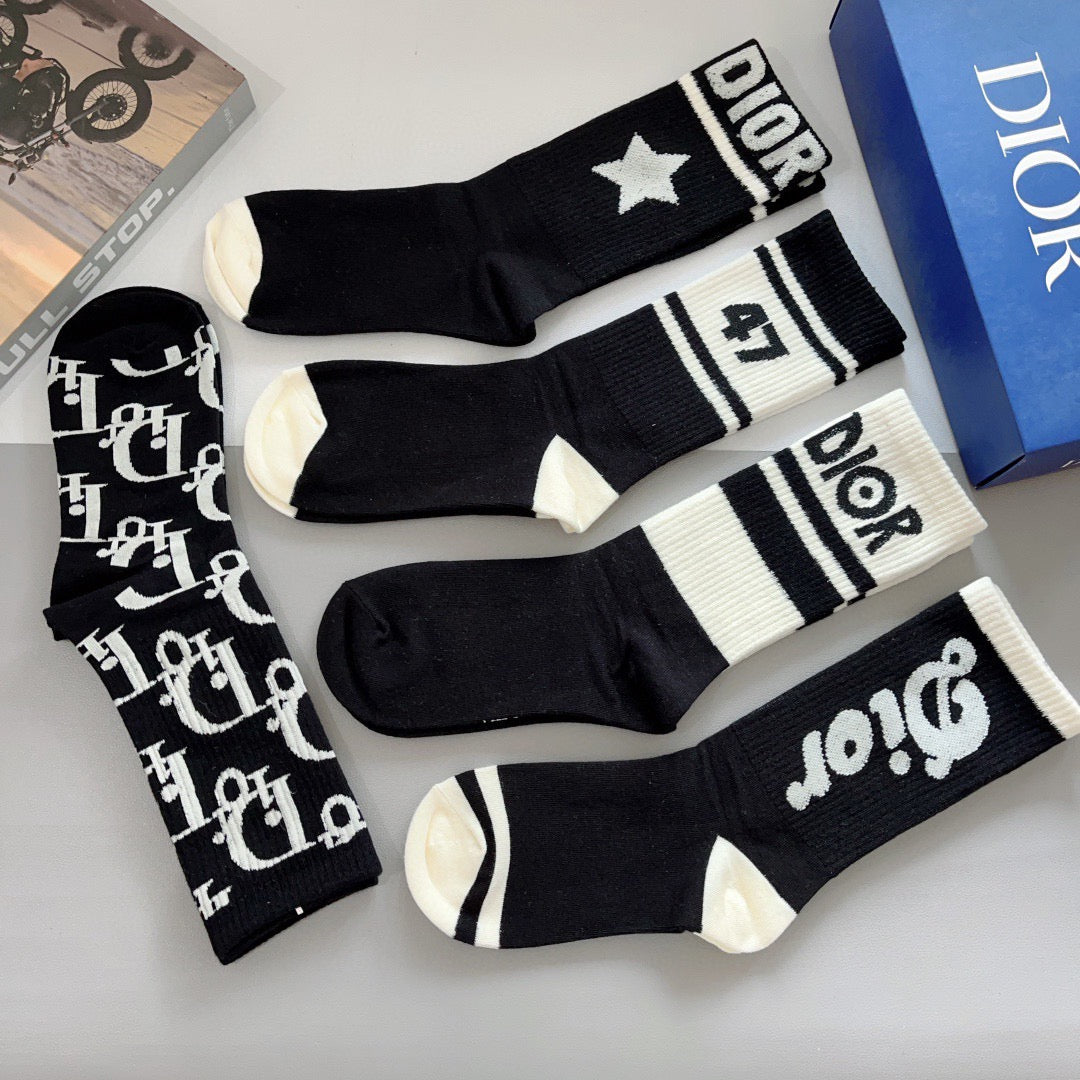 Knee-High Socks 152302 (1 BOX)