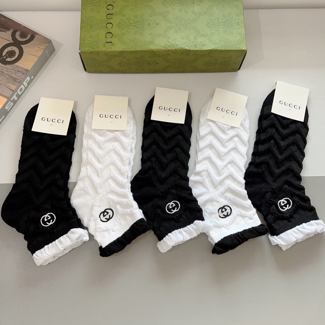 Mid-Calf Socks 152304 (1 BOX)