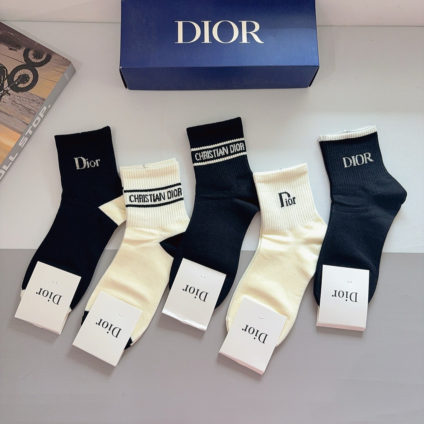 Mid-Calf Socks 152313 (1 BOX)