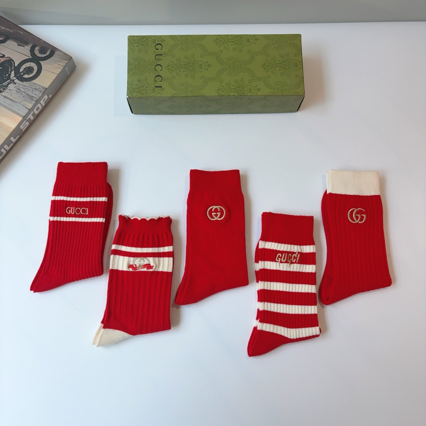 Knee-High Socks 152315 (1 BOX)