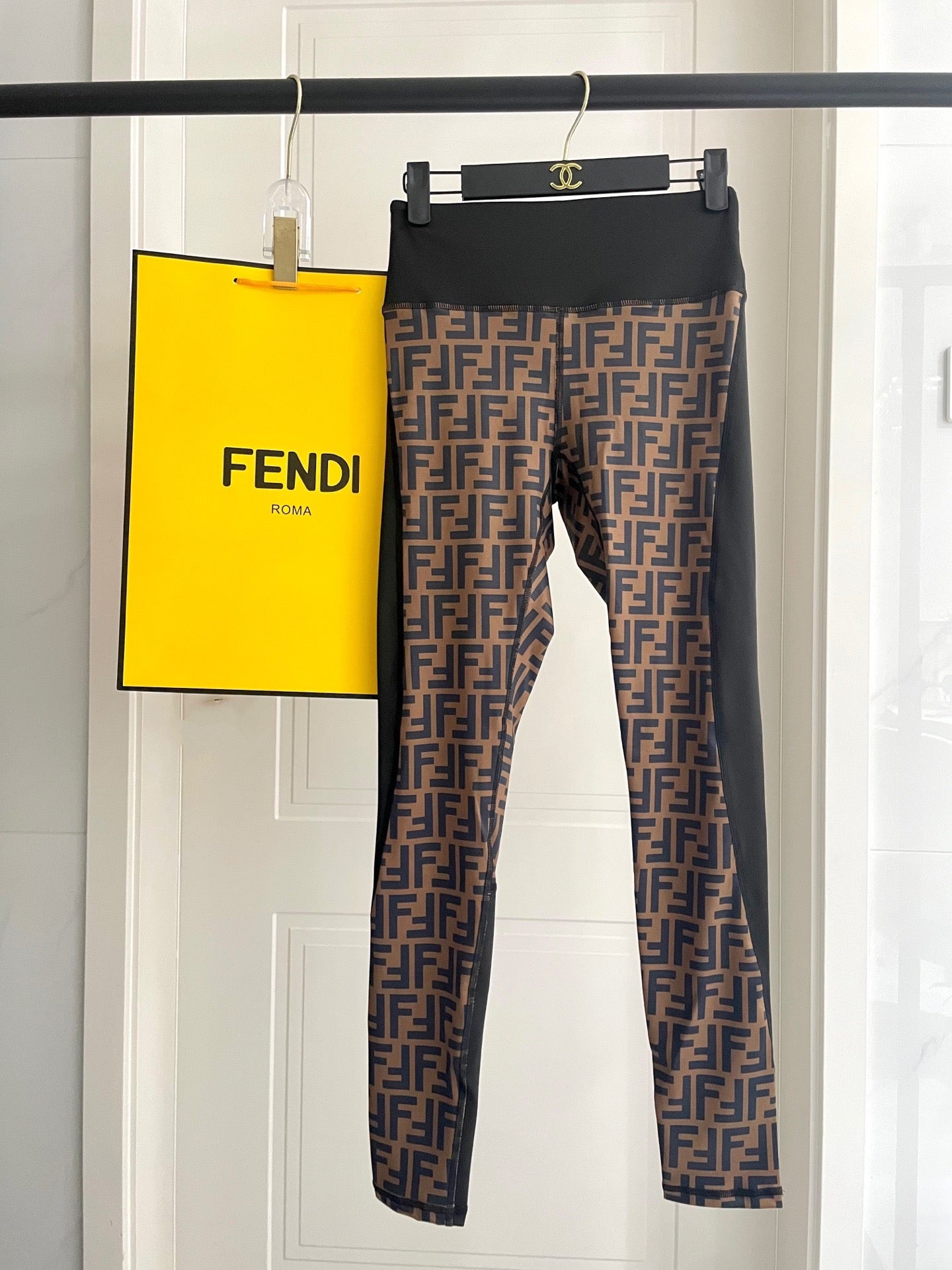 Fendi Yoga Set White Black 198909