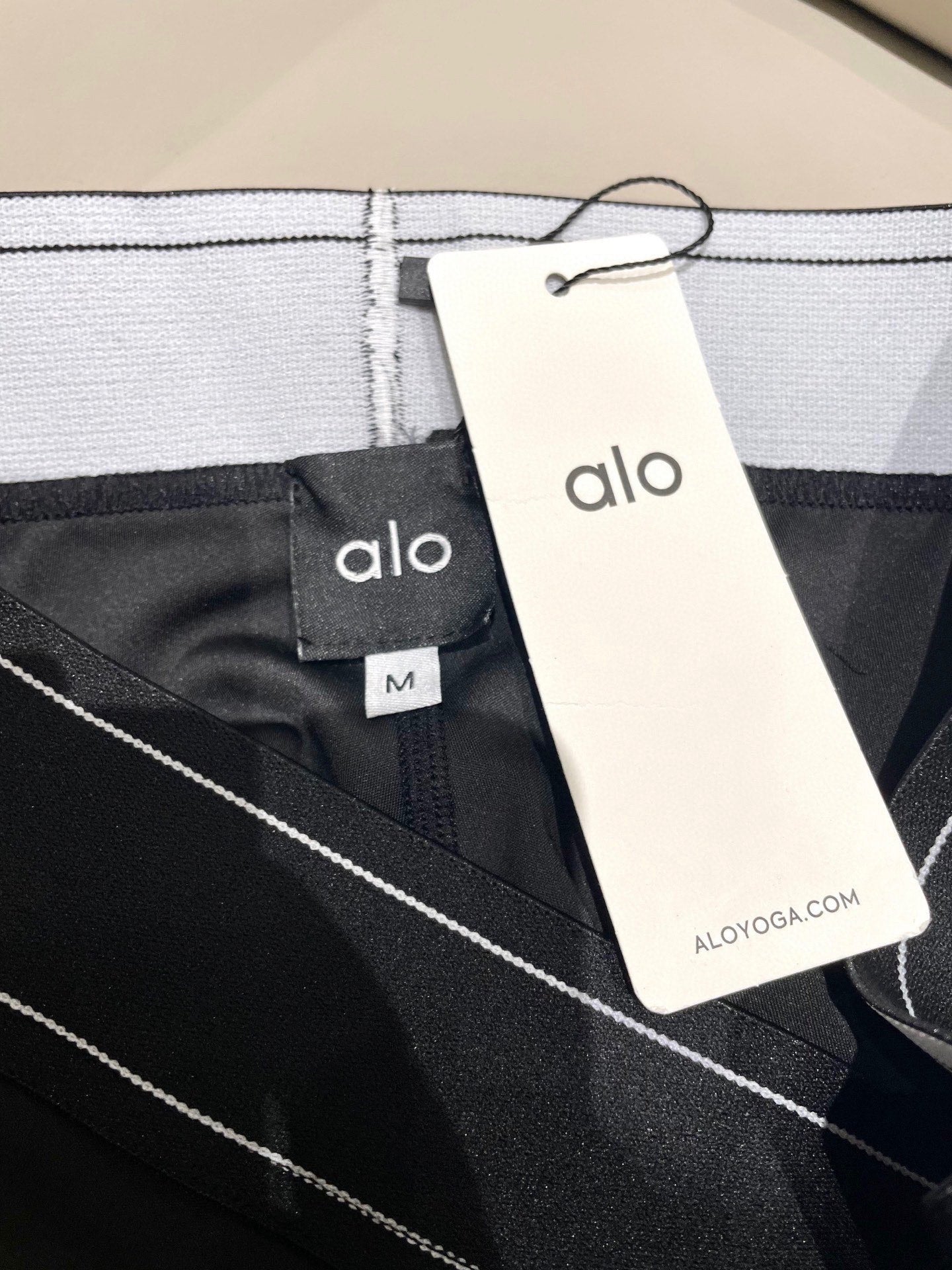 Alo Yoga Airlift Set Black 198918