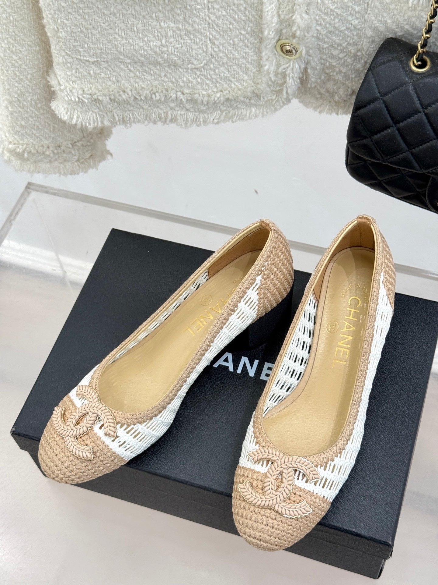 CC 25P Hollow Double C Ballet Flats 50mm Beige White Raffia 265637