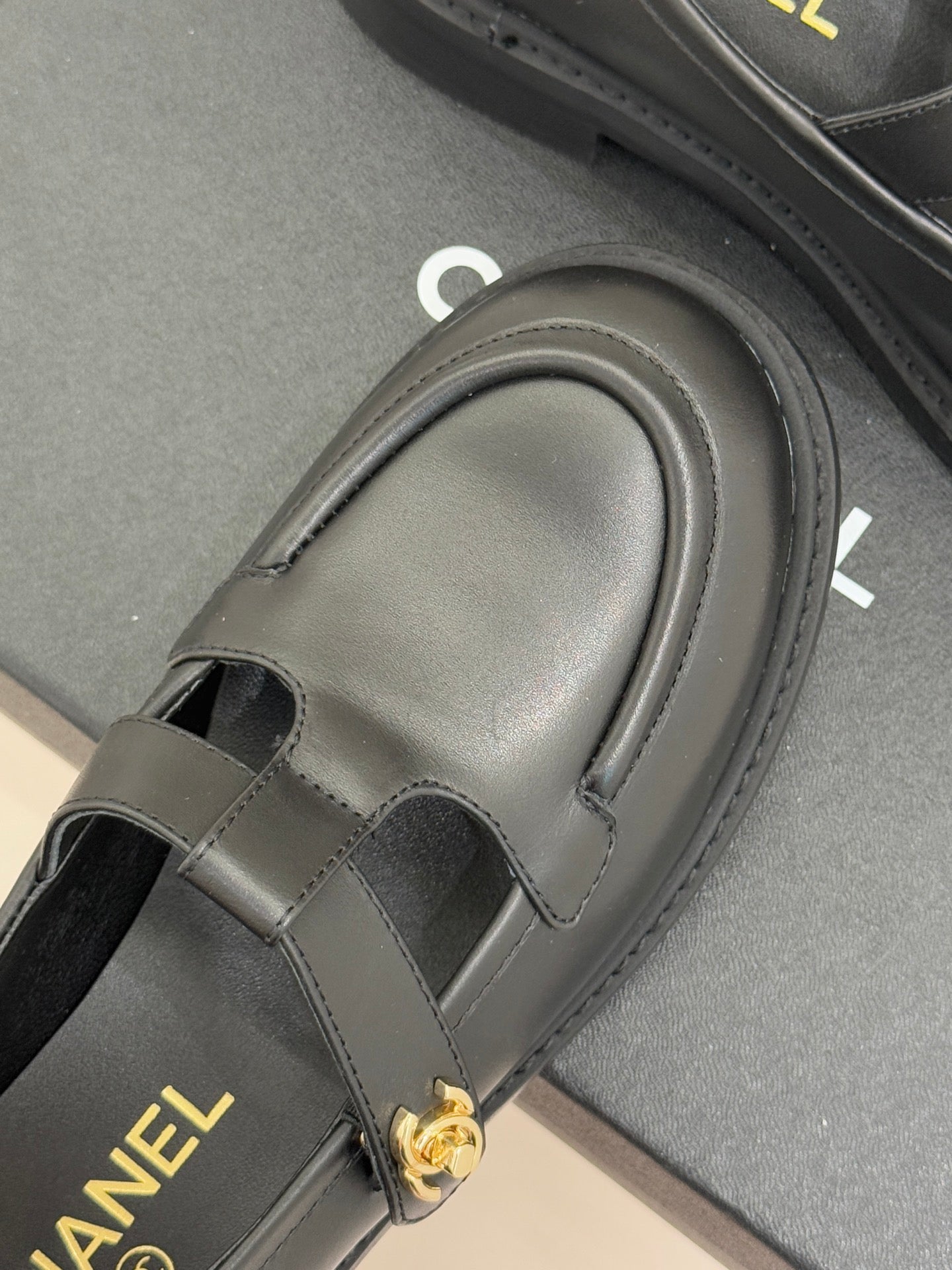 CCMary Jane Loafers CC Logo Buckle Black Cowhide 512060