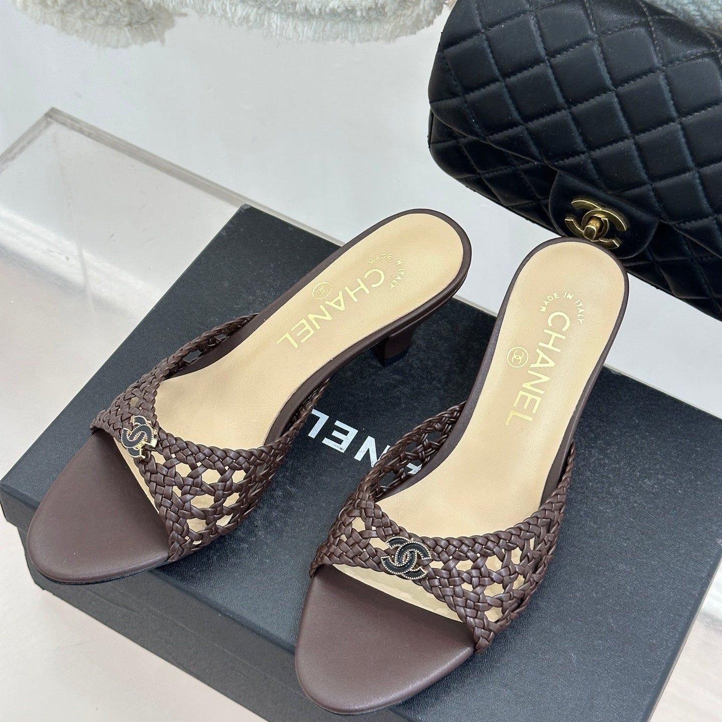 CC 26s Peep-Toe High-Heeled Mules Coffee Woven Leather 766531